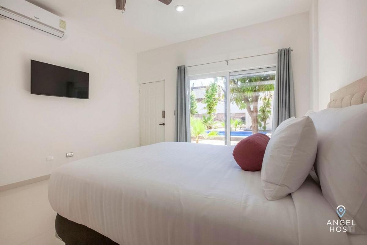Cozy Stay with Pool BBQ Steps from Hotspots