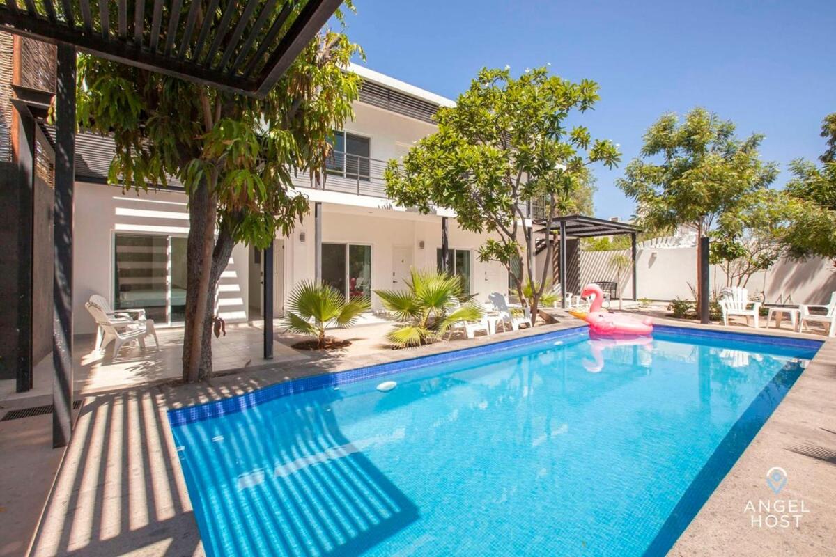 Cozy Stay with Pool BBQ Steps from Hotspots