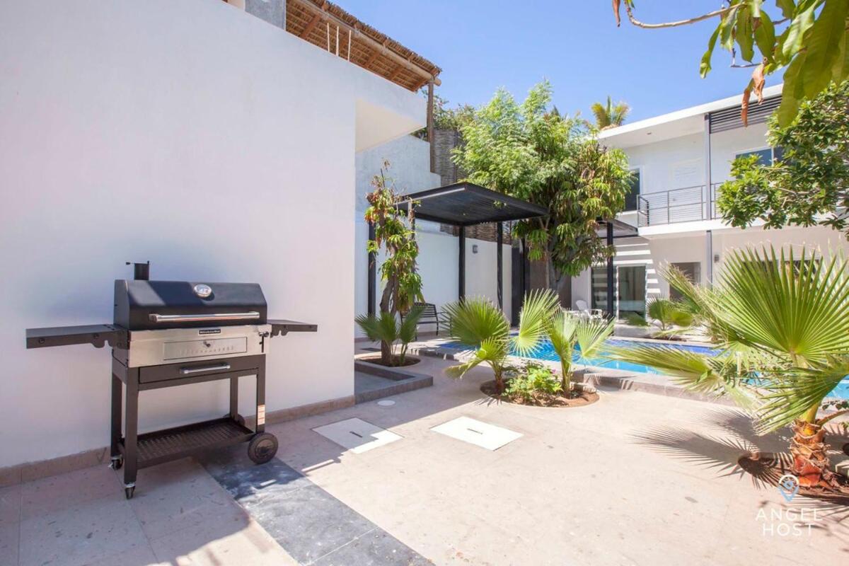 Cozy Stay with Pool BBQ Steps from Hotspots