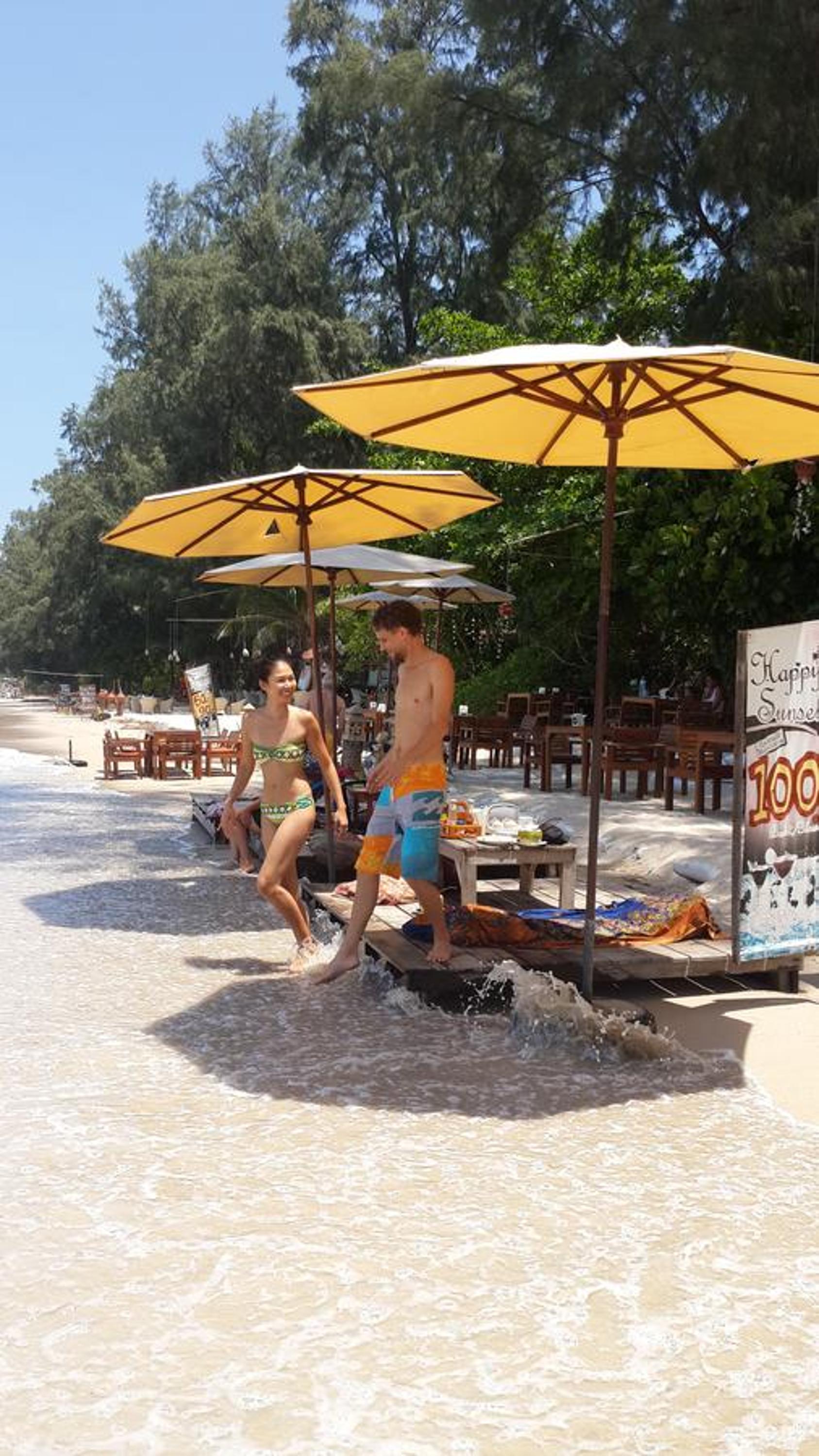 JJ Beach Resort & JJ Seafood