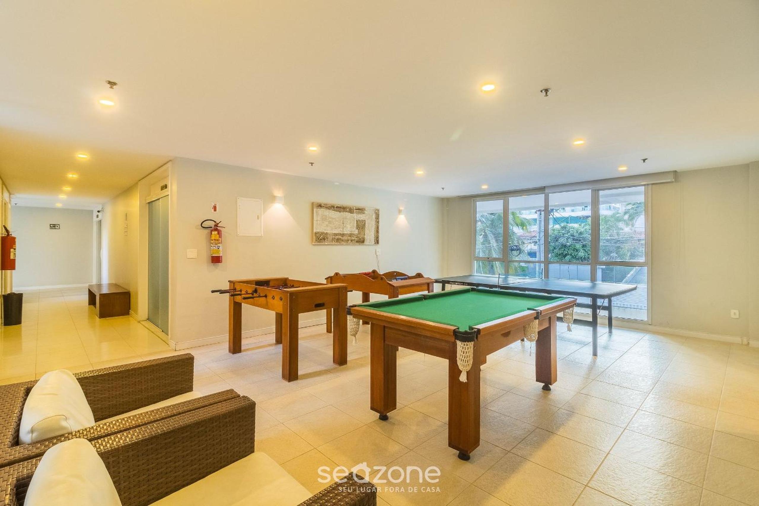 1 Bedroom Apartment in Oceanfront Condo MNDA0217