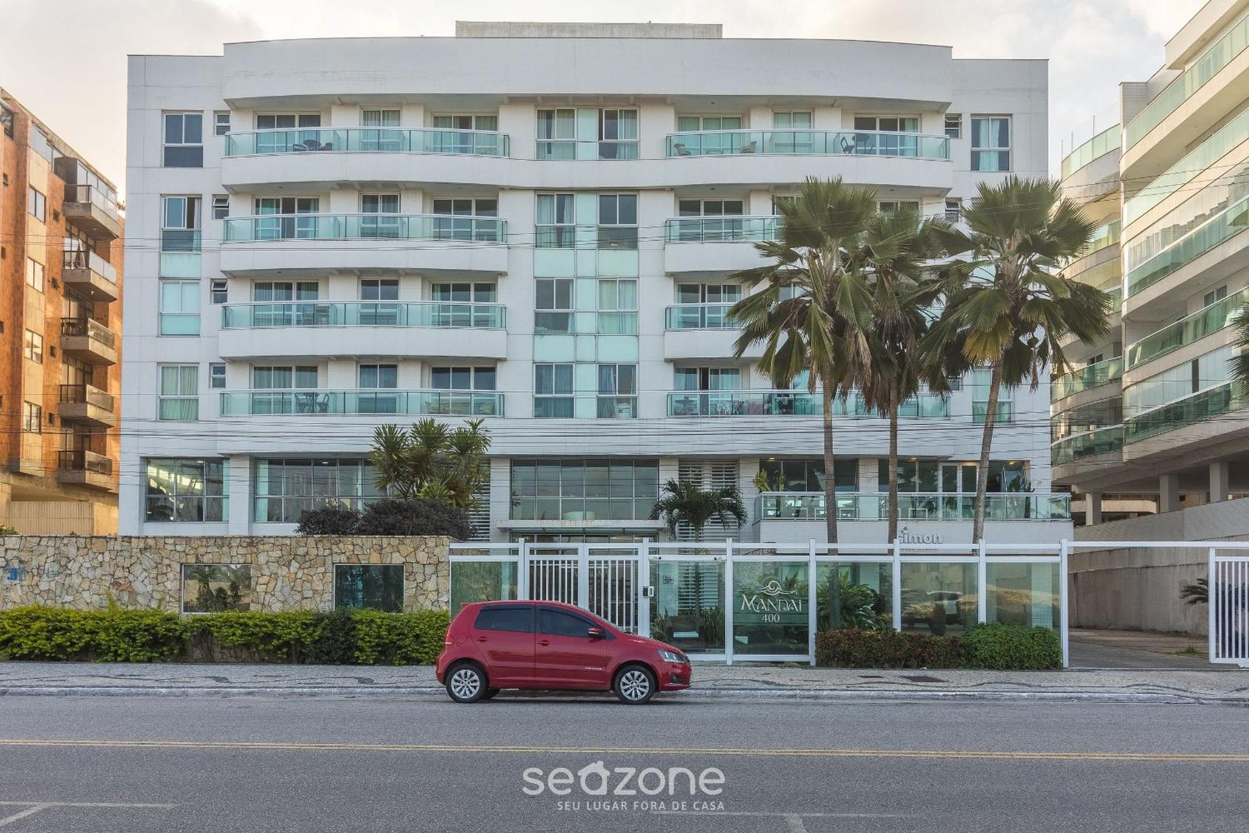 1 Bedroom Apartment in Oceanfront Condo MNDA0217