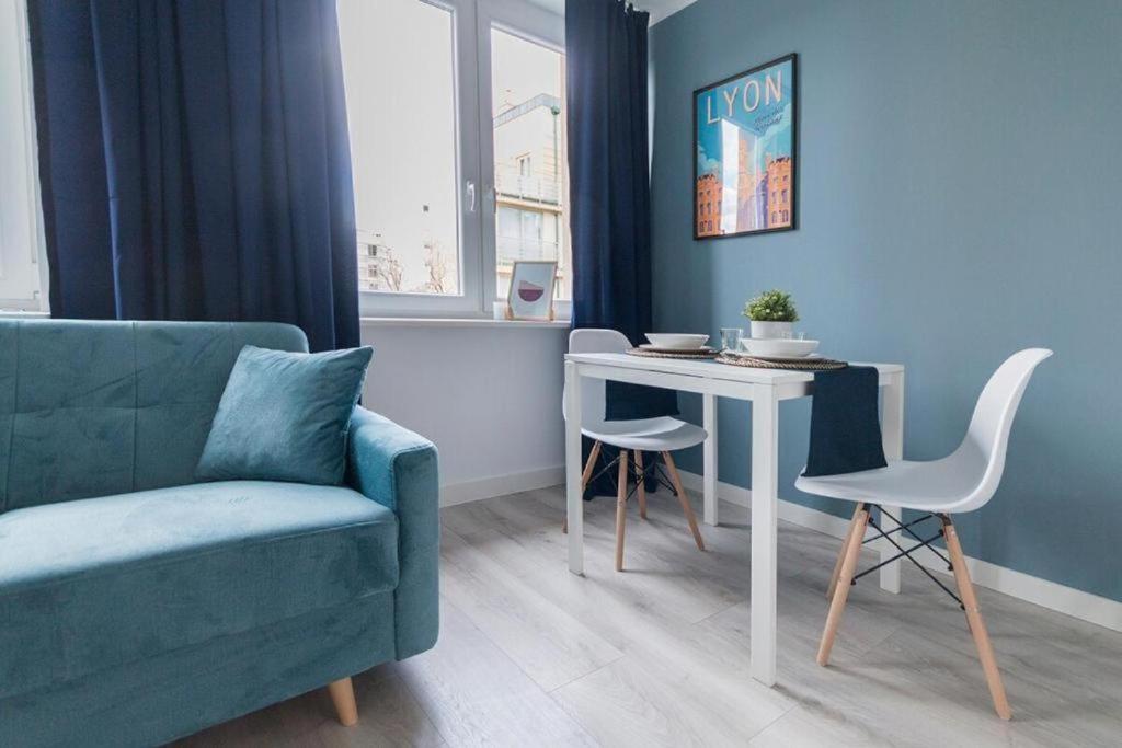 Close-Urban Chic -3 Bedrooms - Warsaw Stays - Ogrodowa