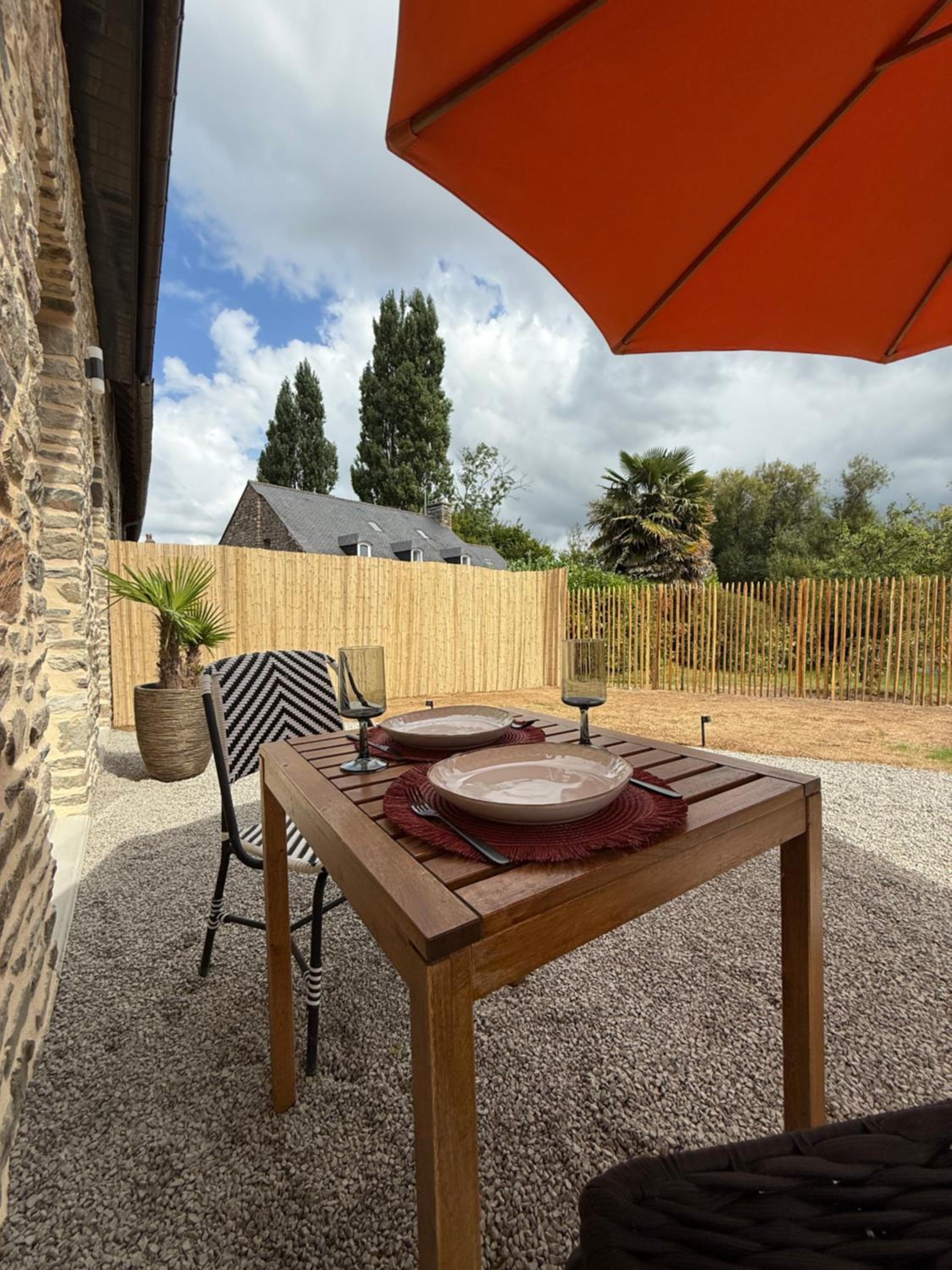 ECRIN DE CHARME 4 étoiles Jacuzzi privé 2 pers