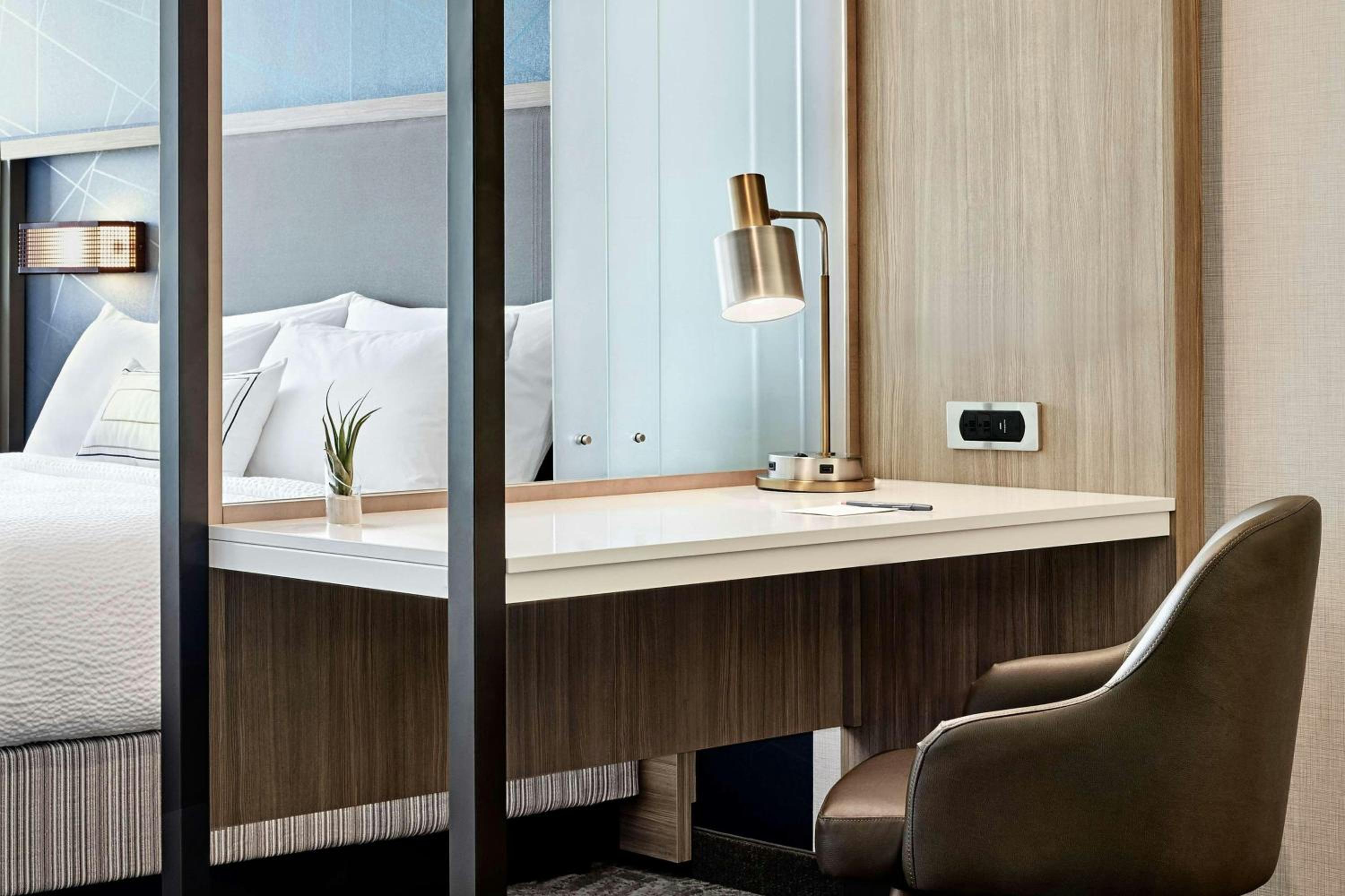 SpringHill Suites by Marriott High Point Downtown