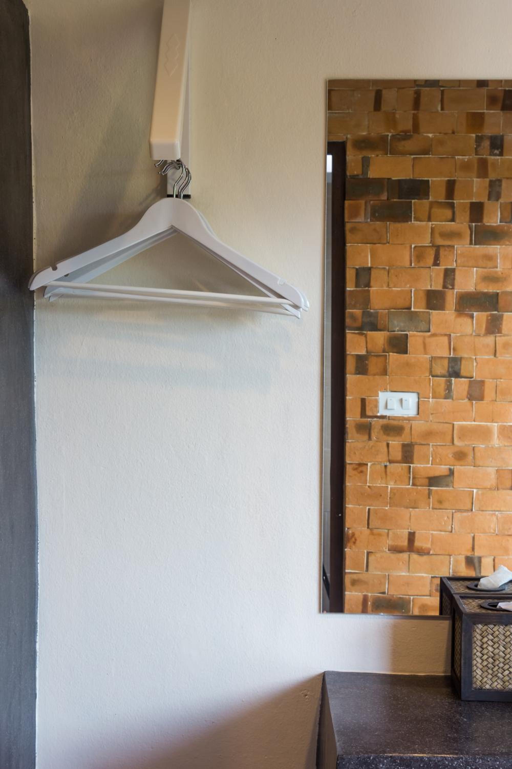 Suan Dok Gate Guesthouse