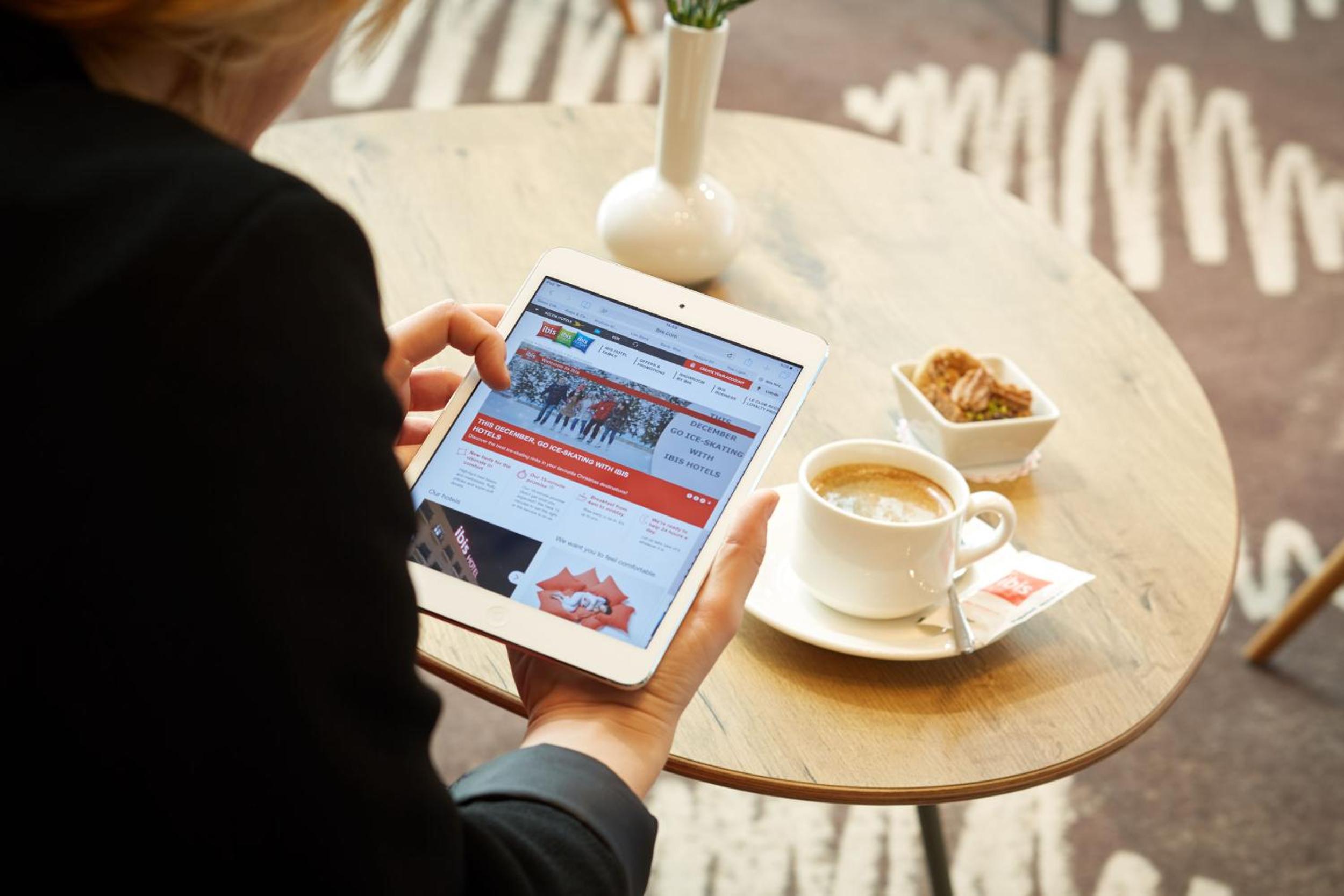 Ibis İstanbul West - Image 12