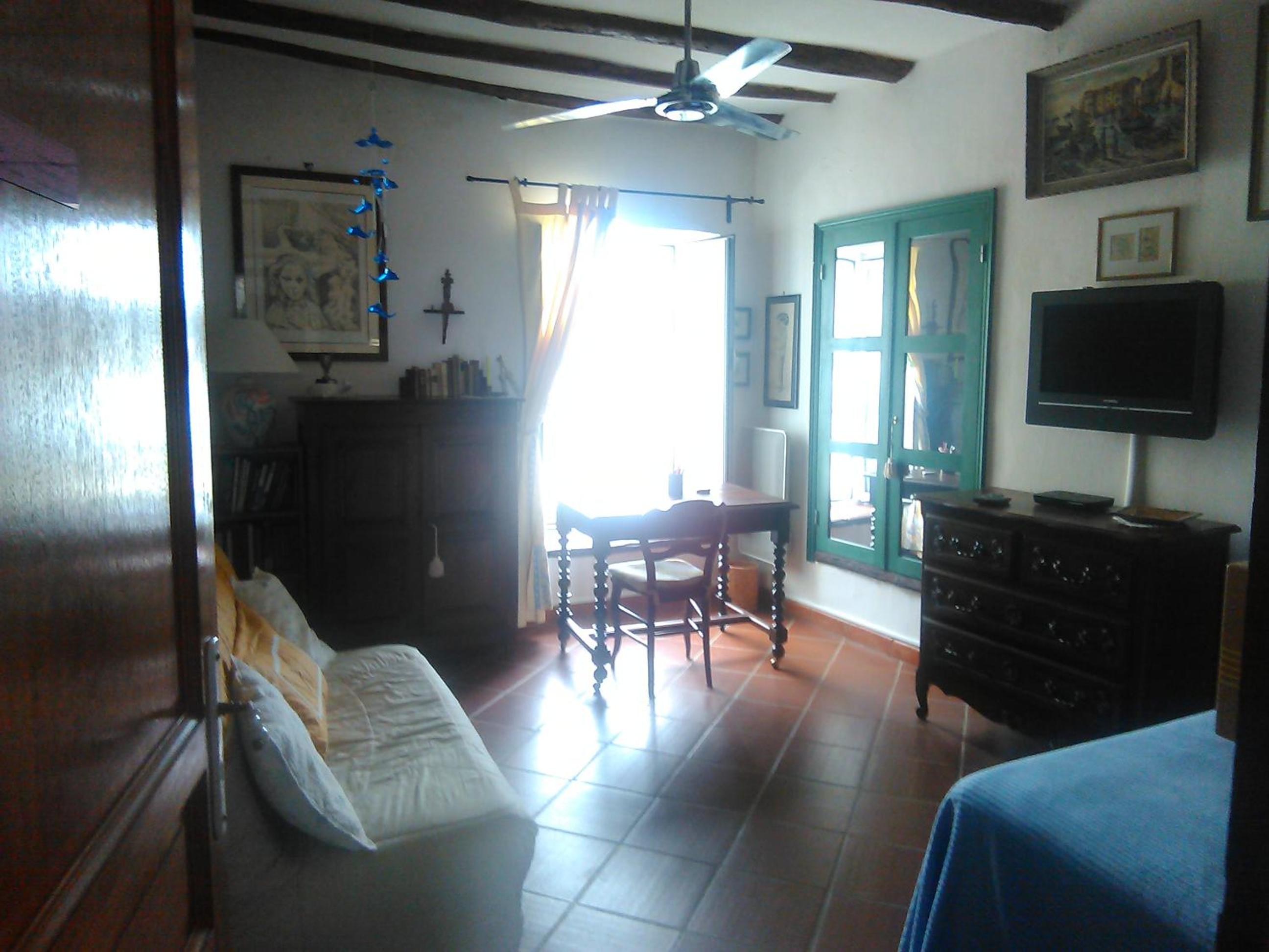 Photo 42