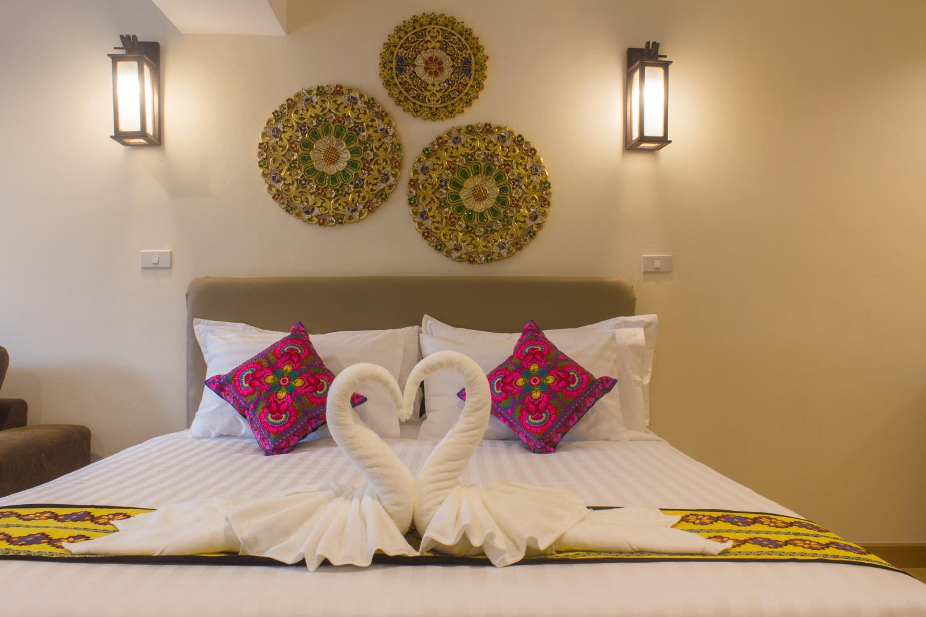 Suan Dok Gate Guesthouse