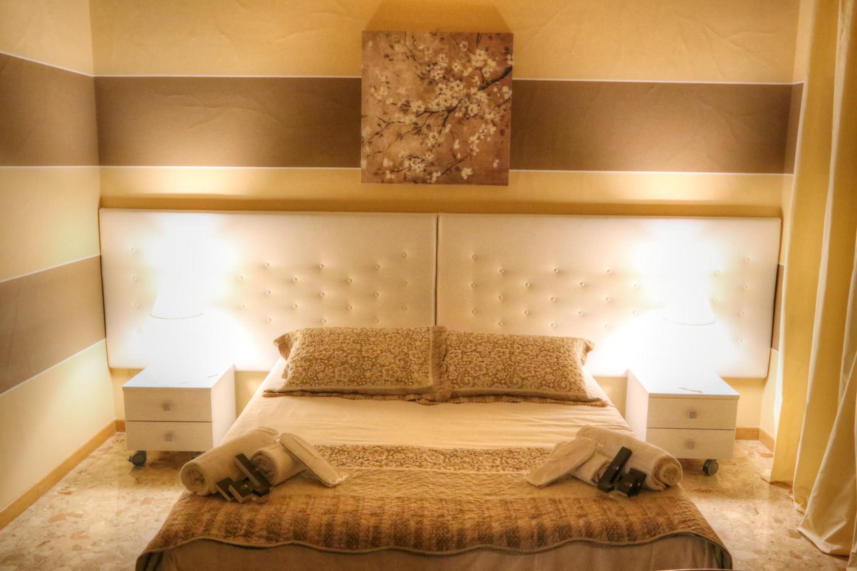 La Casetta di Lina Rooms and Apartments photo 4
