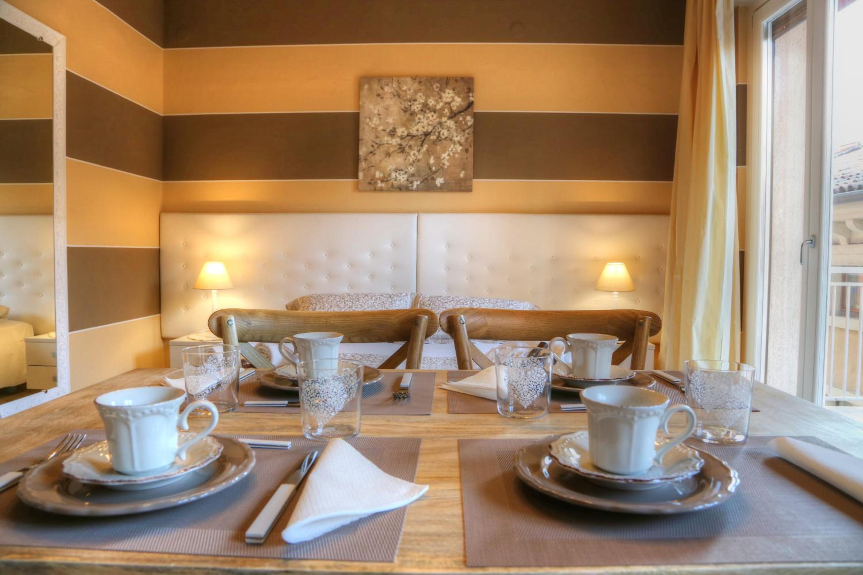 Hotel La Casetta di Lina Rooms and Apartments - Image 1