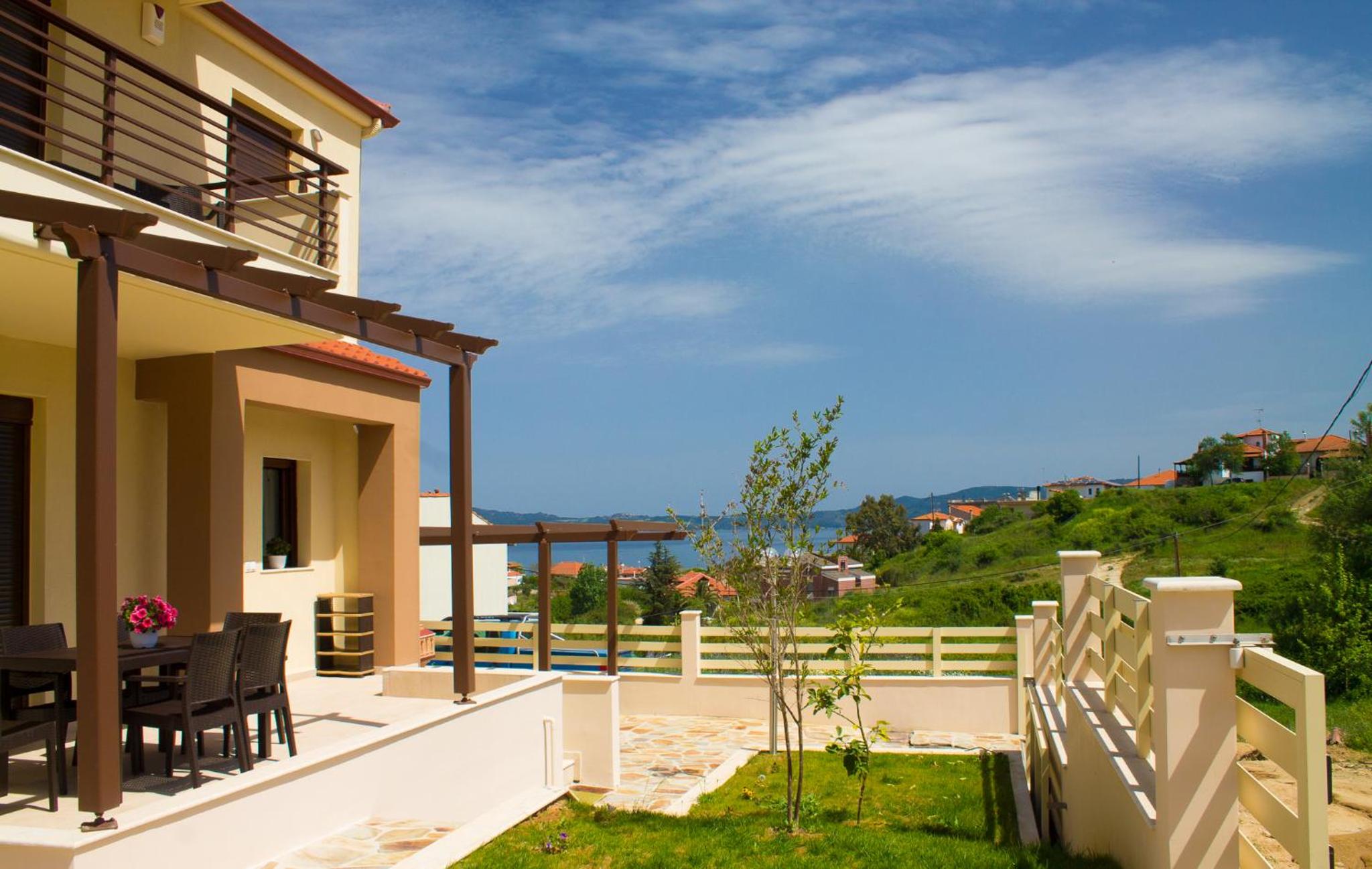 Ianthi Maisonettes