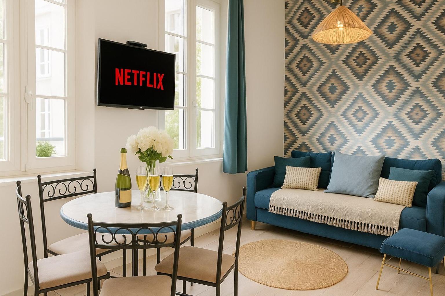 ARC DE TRIOMPHE-CARNOT Luxury & Design