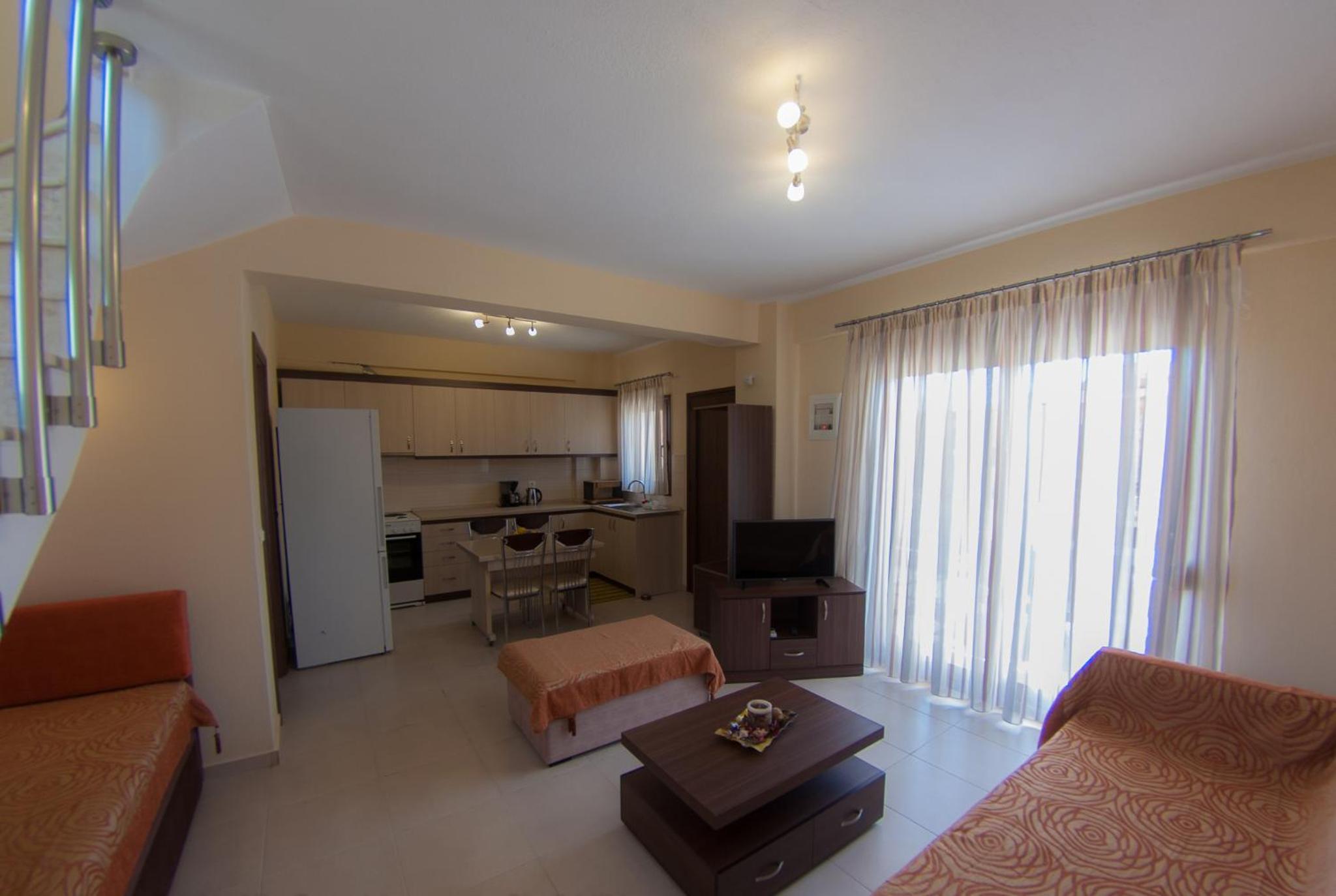 Ianthi Maisonettes