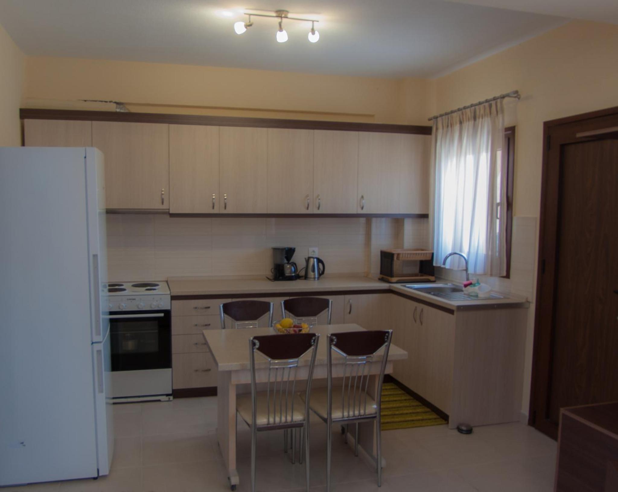 Ianthi Maisonettes