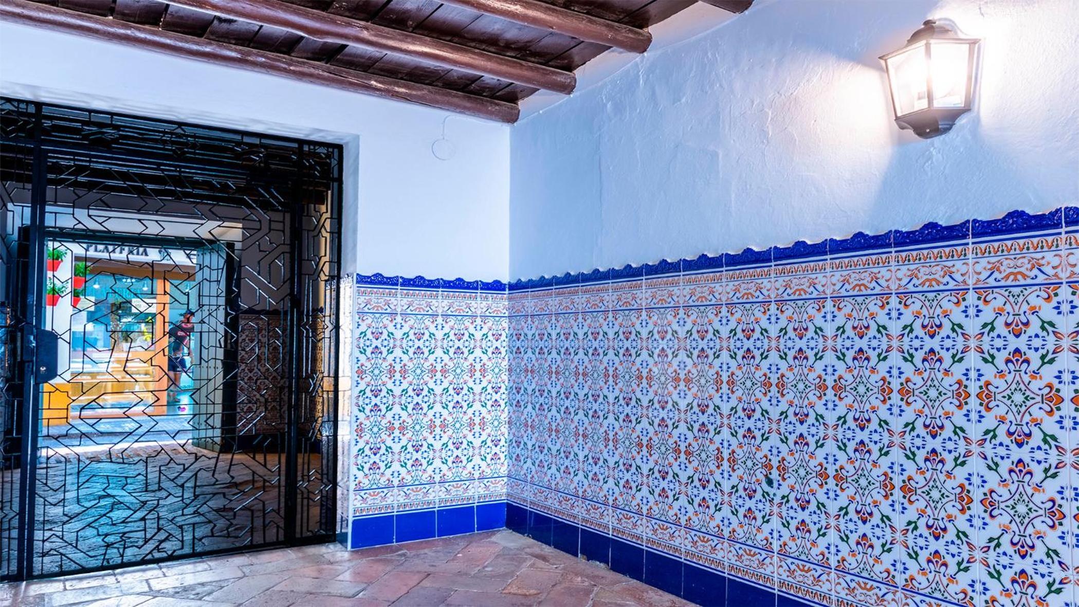 Patio de la Judería Deluxe Apartment