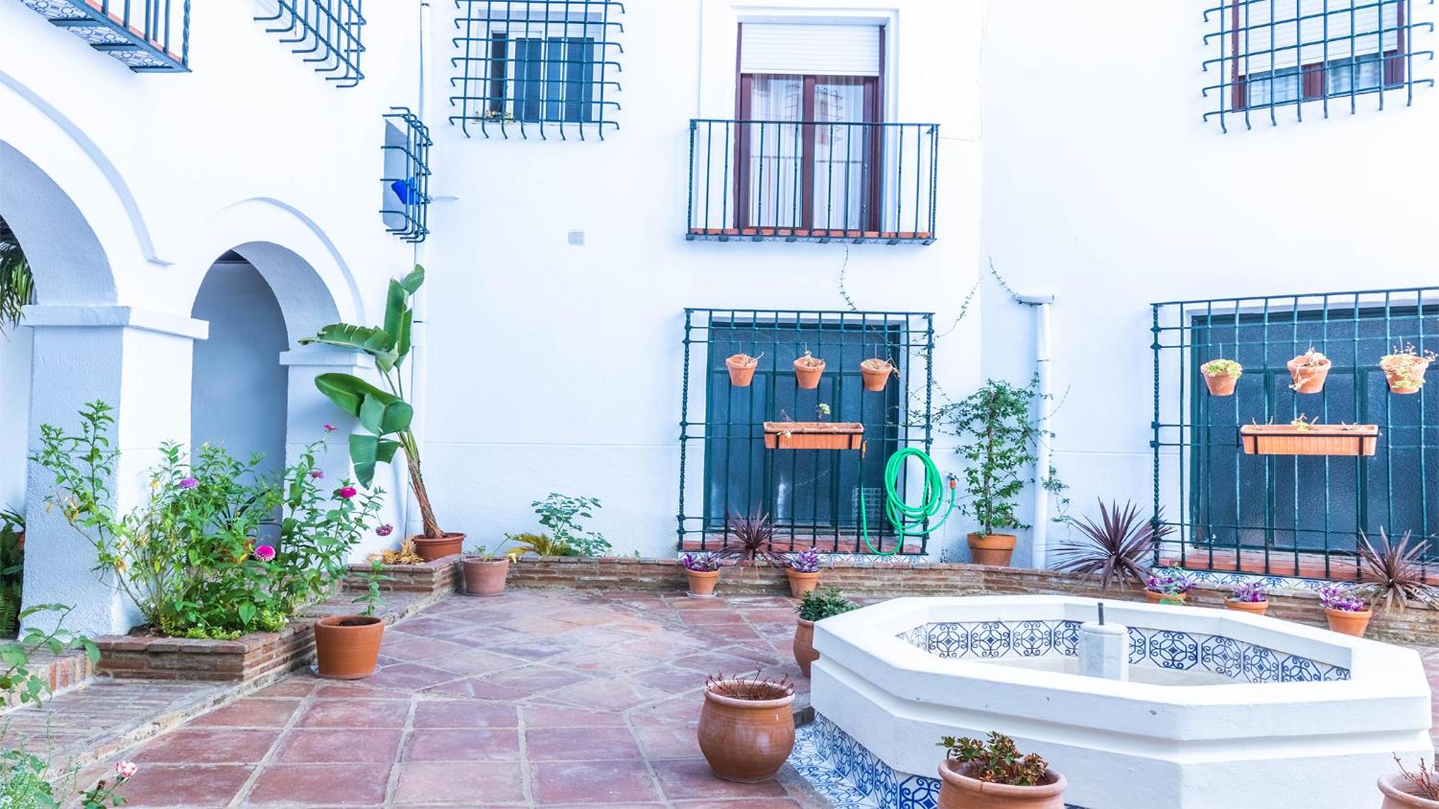 Patio de la Judería Deluxe Apartment