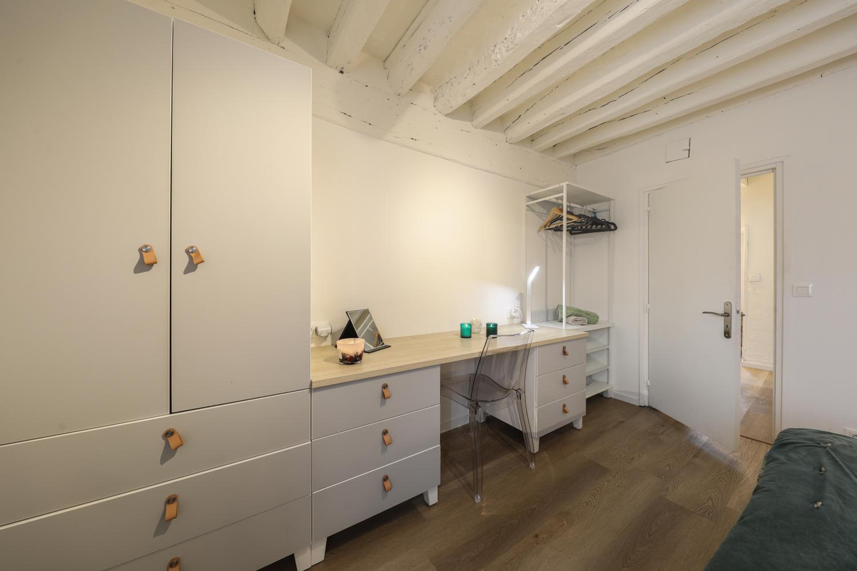 Maison entière pour 6 personnes avec parking proche Roissy CDG et Le Bourget