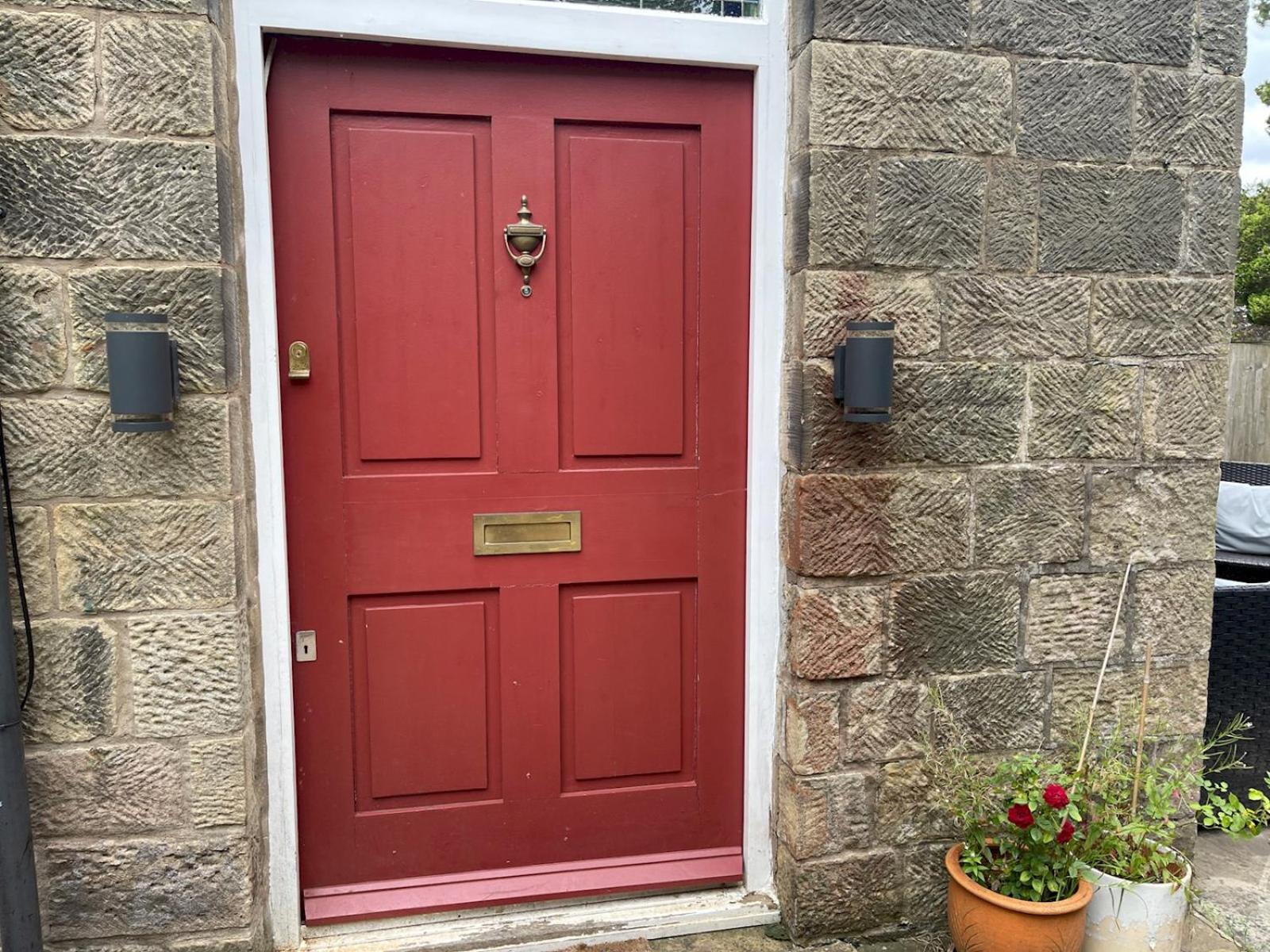 Hot Tub & Furry Friends - Characterful Buxton Home Pass The Keys