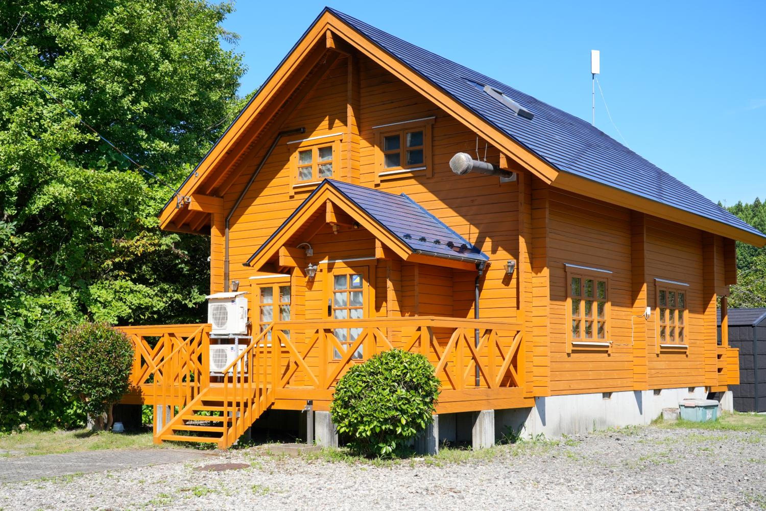 Sakata Log House 酒田ログハウス