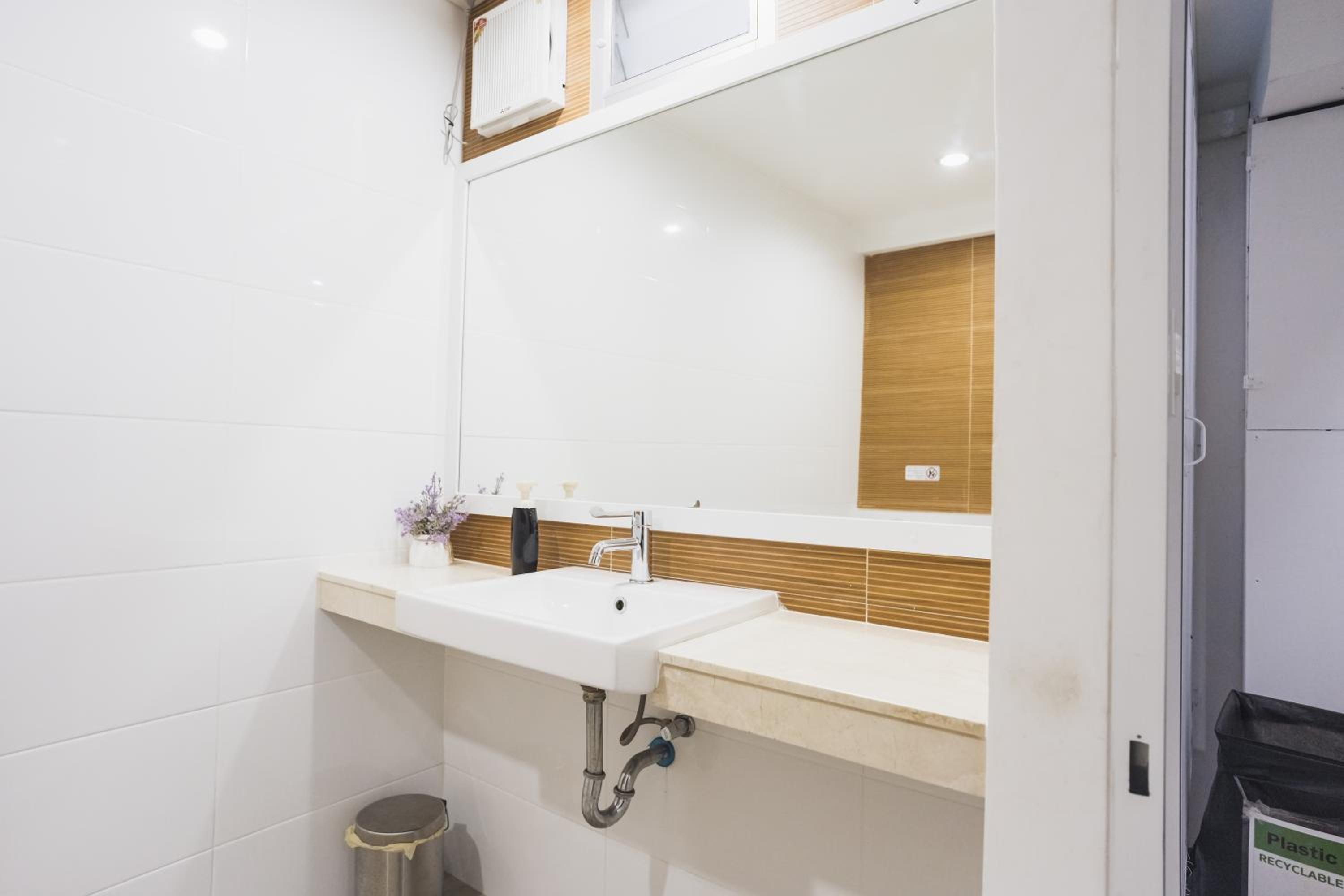 Nitichai Place, Private Sukhumvit Townhome 8PAX