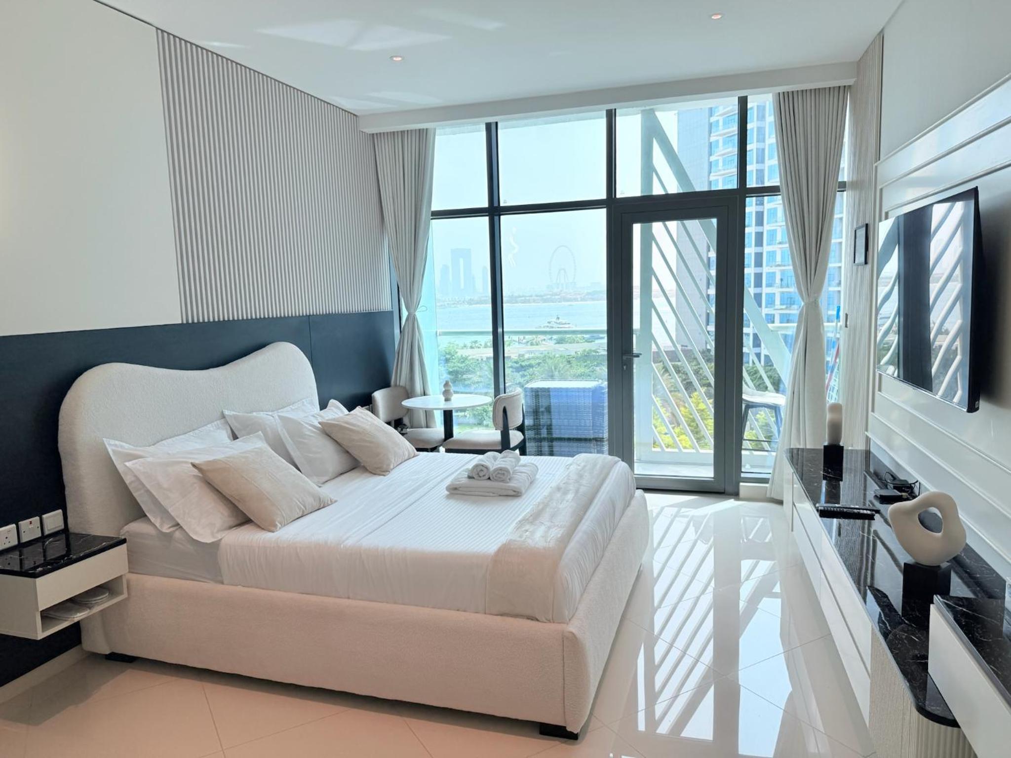 FullSeaView-RoofTopPool Free Private WestBeachAccess