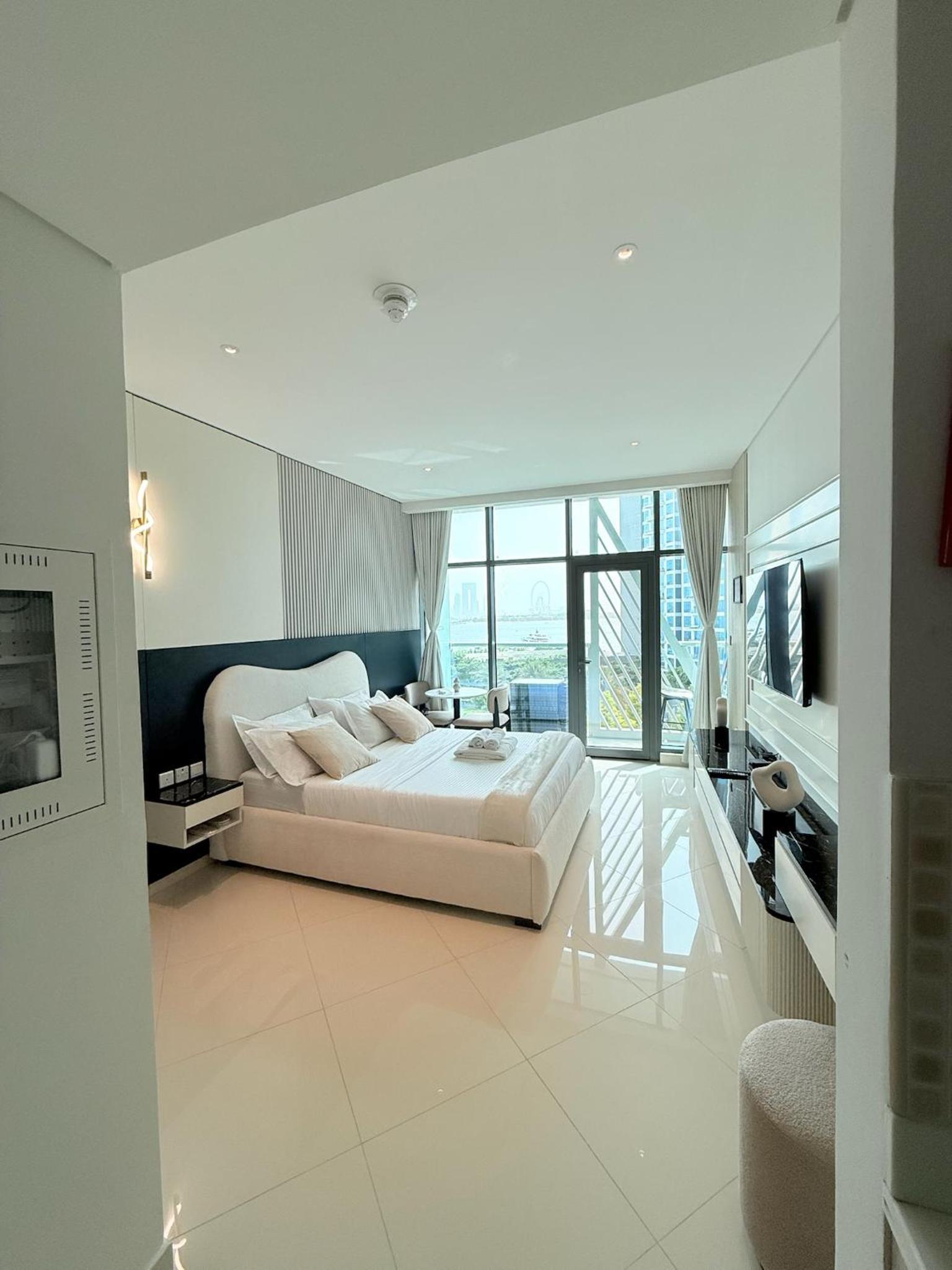 FullSeaView-RoofTopPool Free Private WestBeachAccess