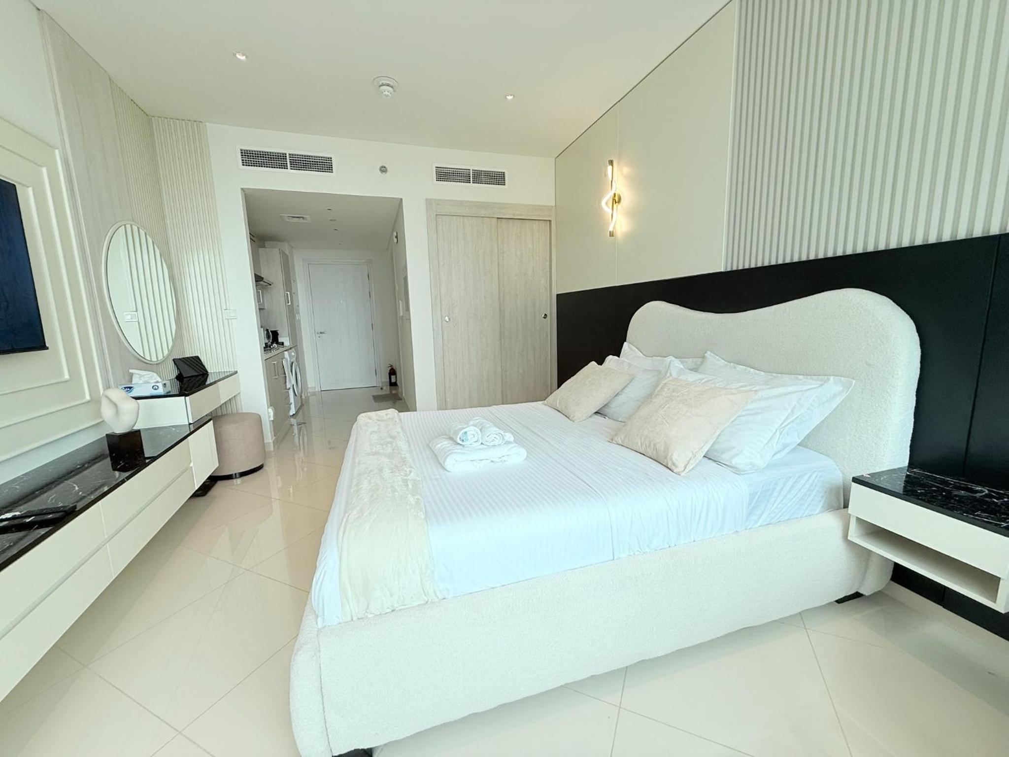 FullSeaView-RoofTopPool Free Private WestBeachAccess
