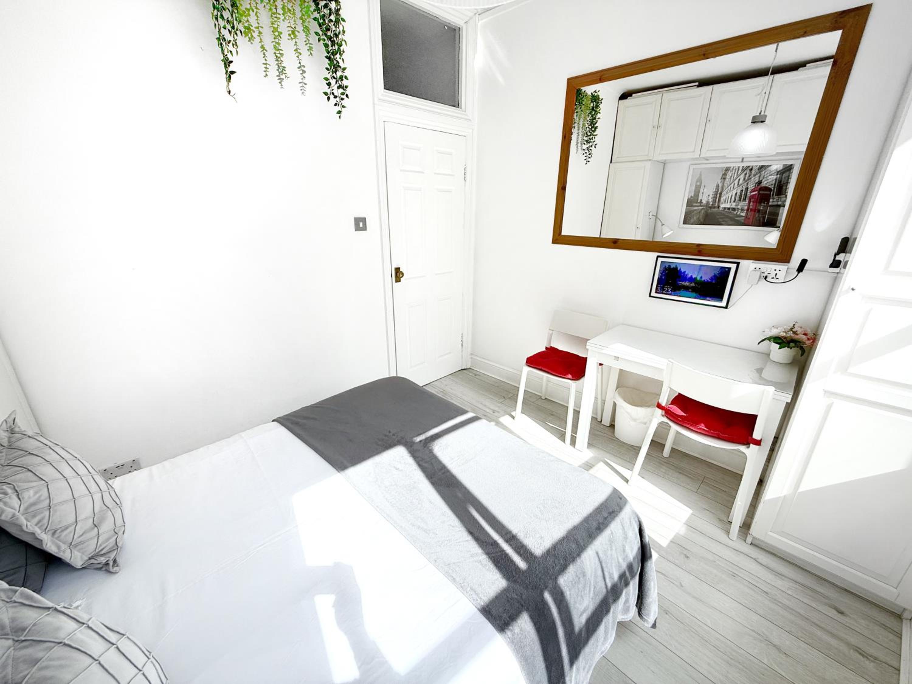 Luxurious Apartment with Patio in Covent Garden