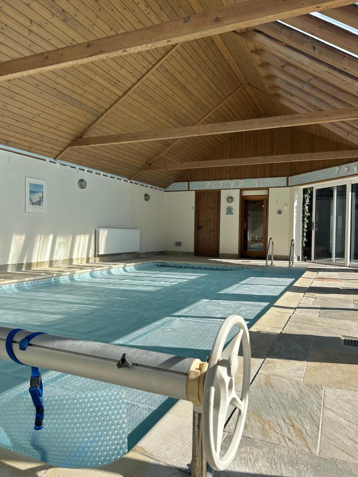 Heritage Cottage with a Pool