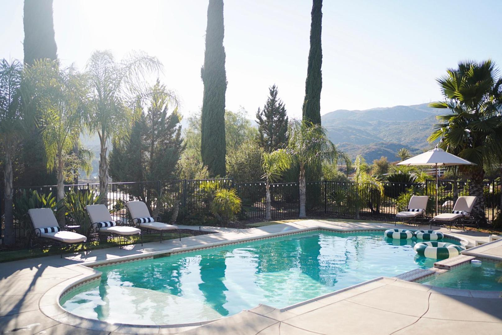 Villa on 5 Acre Vineyard Equestrian Estate, Pool & Hot tub, Events
