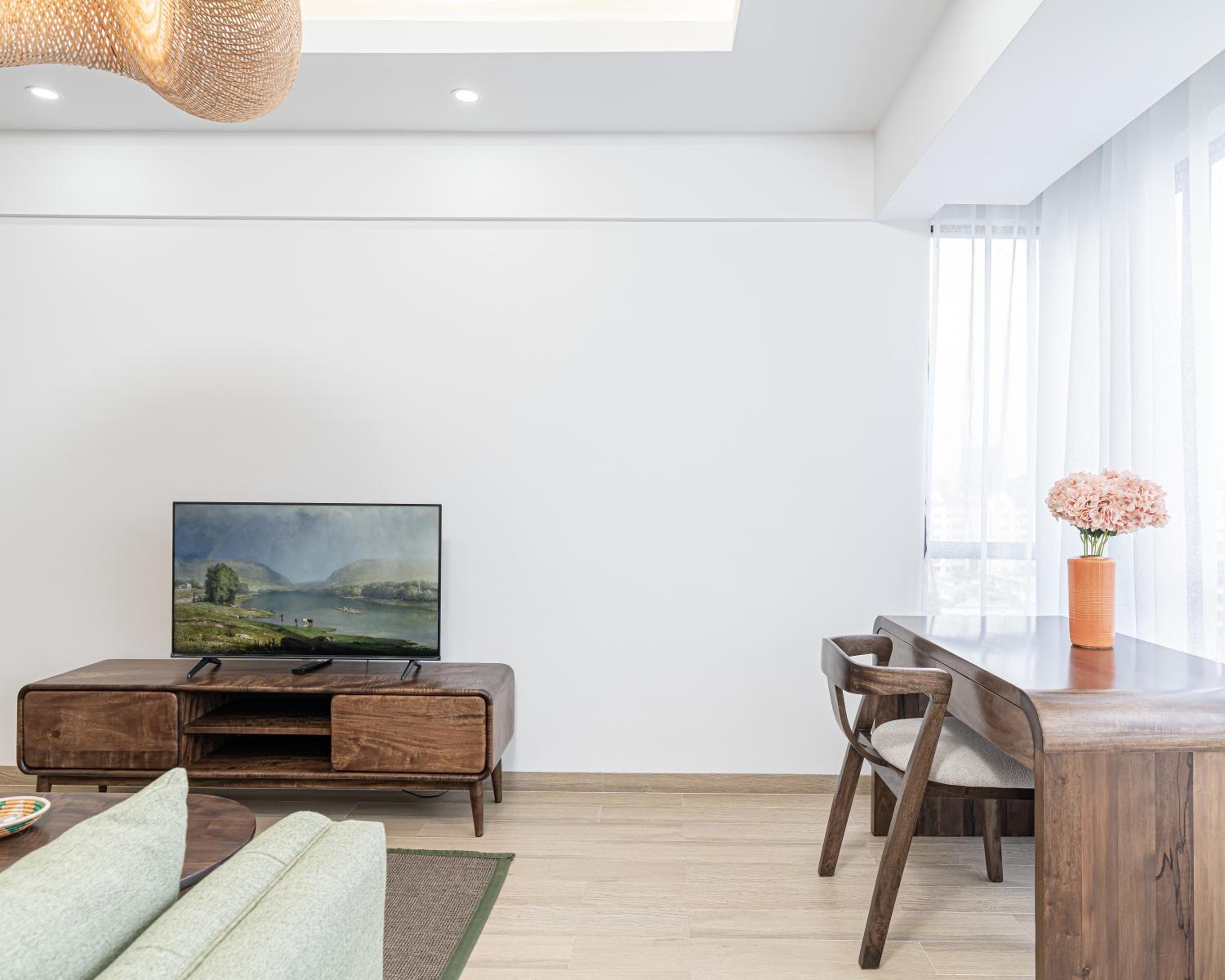 Marina Bay One & Two Bedroom, 270 Cafe, Rooftop Swimming pool, gym, workspace ,Wonderiss Properties Westlands Living