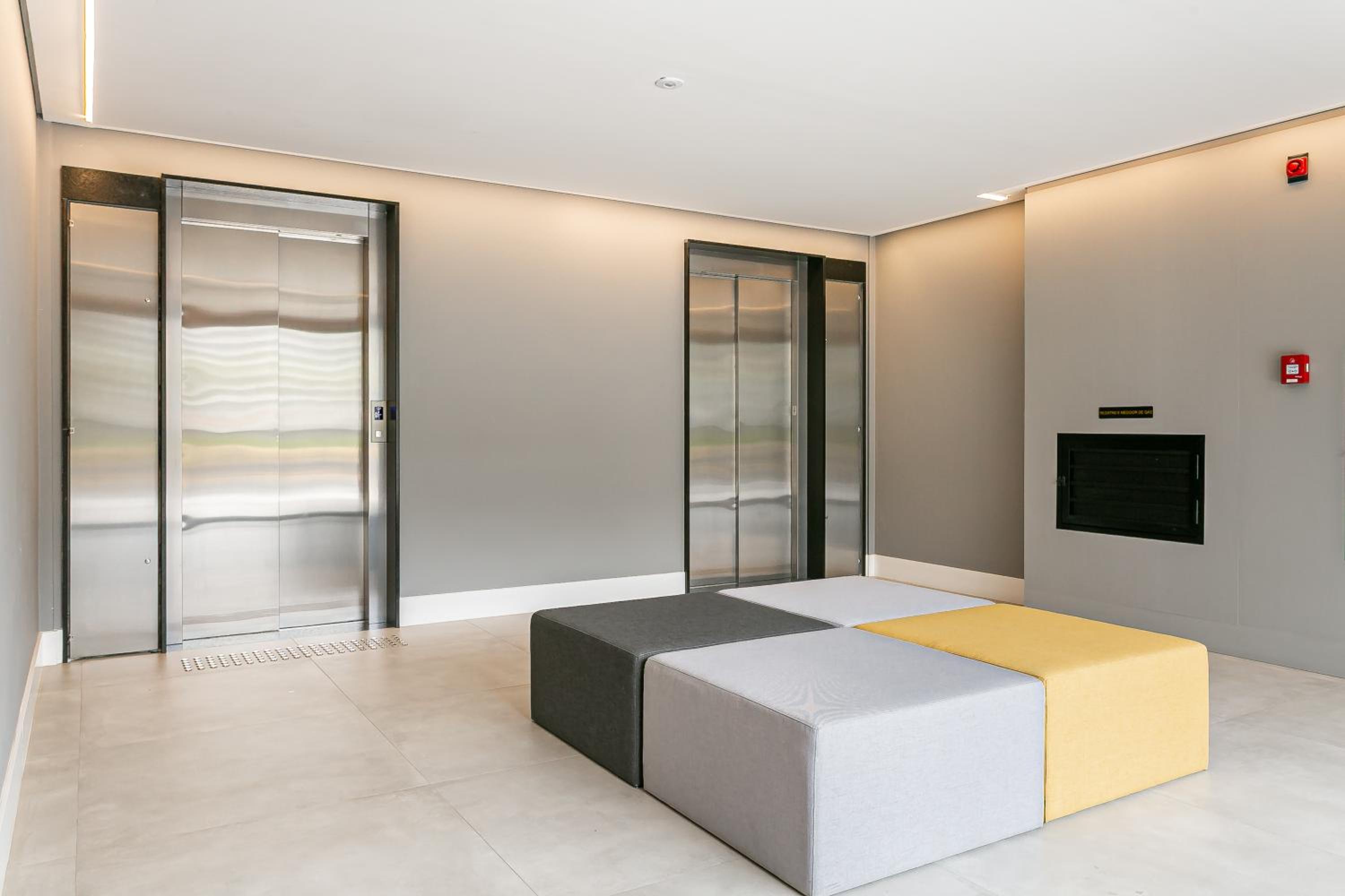 First Residencial Multifuncional by Viva - Conforto e Fácil Acesso às Melhores Praias de Floripa