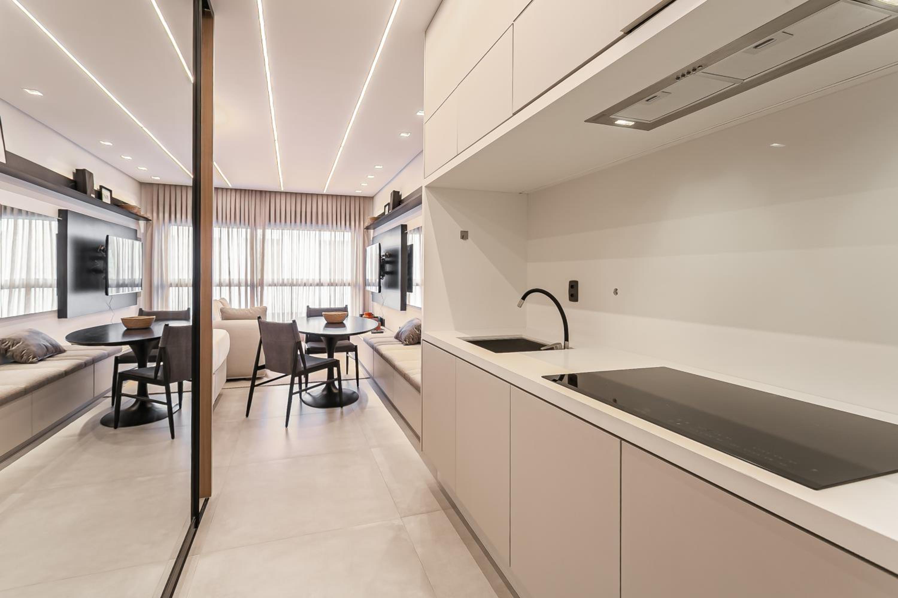 First Residencial Multifuncional by Viva - Conforto e Fácil Acesso às Melhores Praias de Floripa