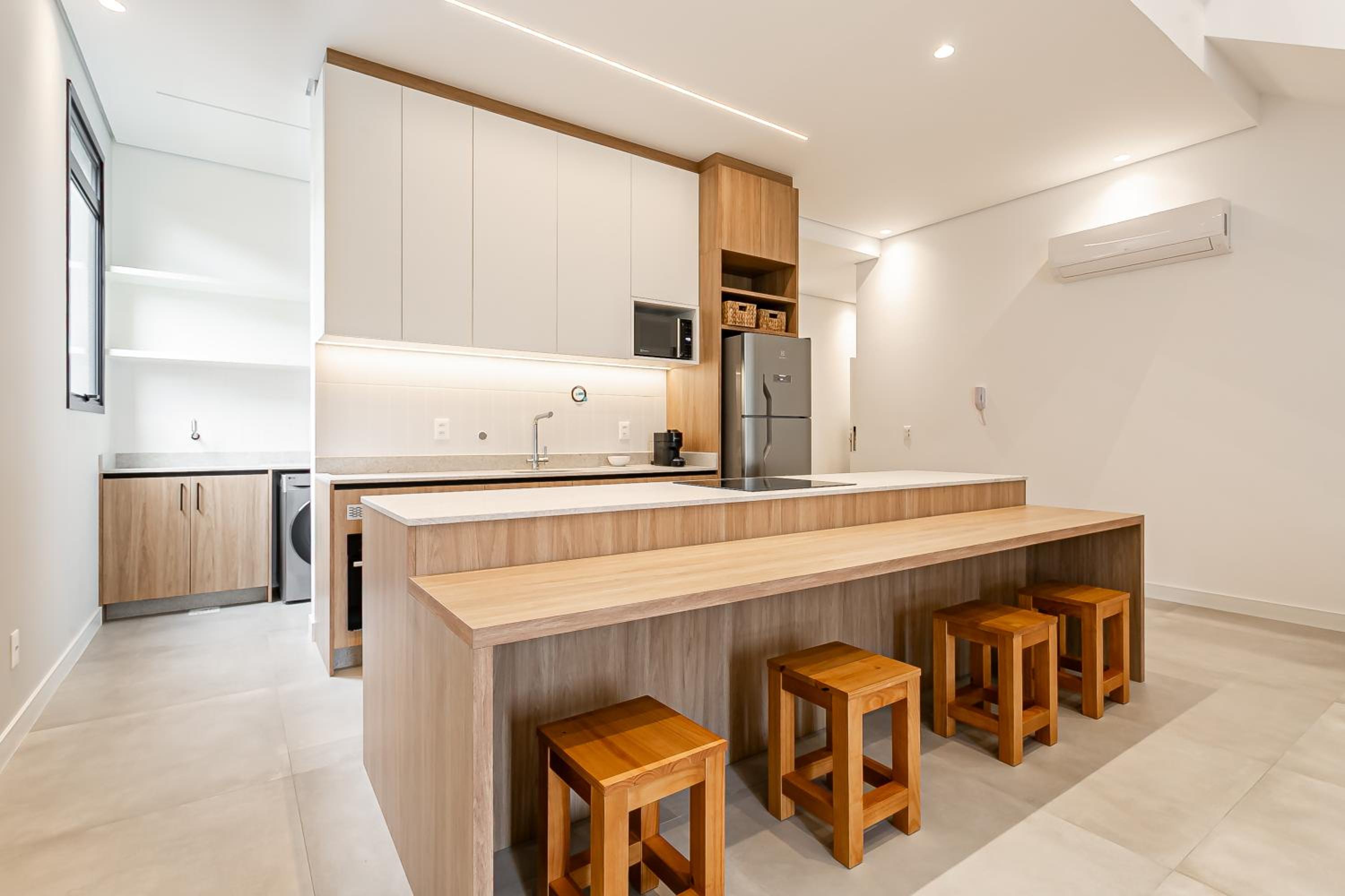 First Residencial Multifuncional by Viva - Conforto e Fácil Acesso às Melhores Praias de Floripa