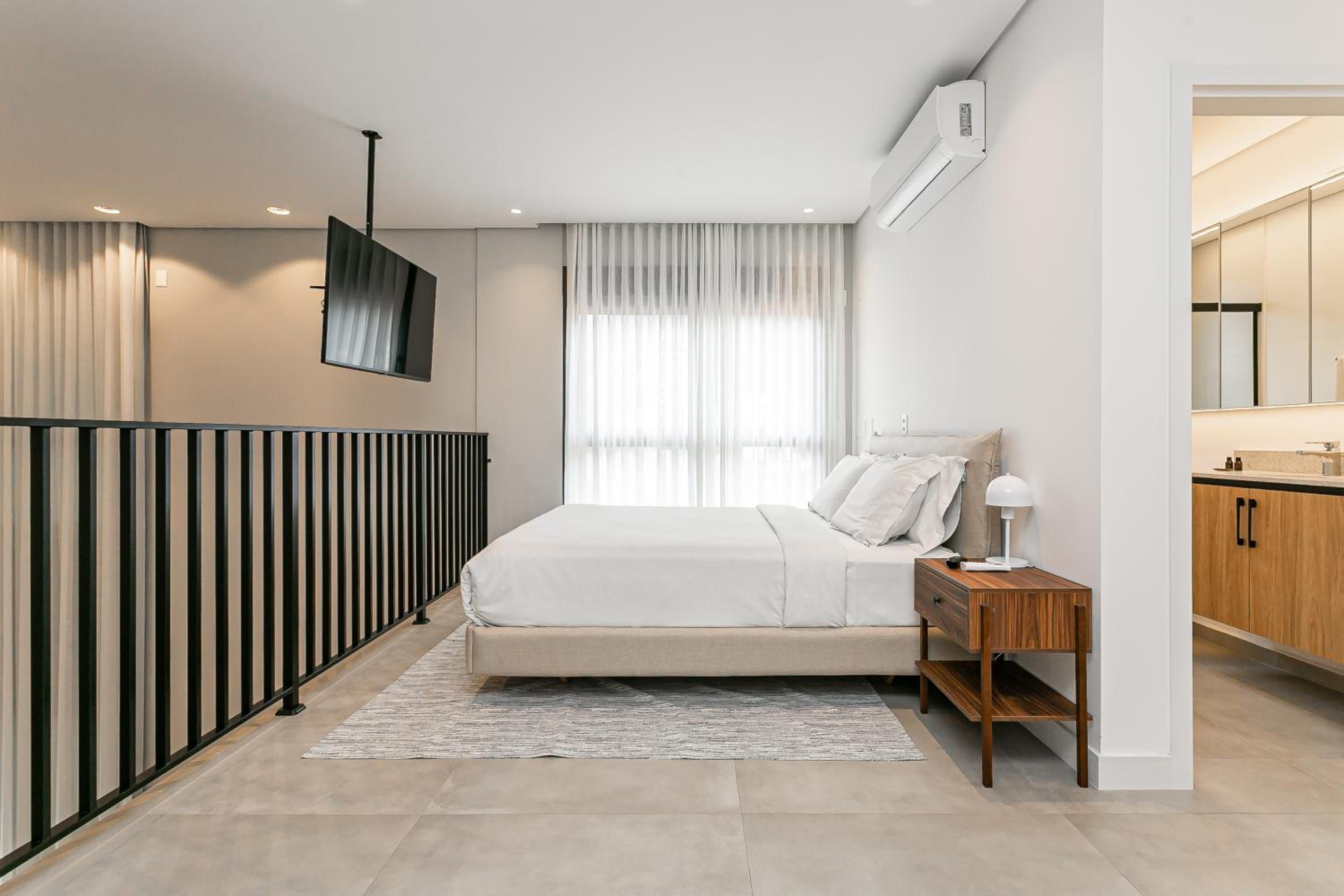 First Residencial Multifuncional by Viva - Conforto e Fácil Acesso às Melhores Praias de Floripa