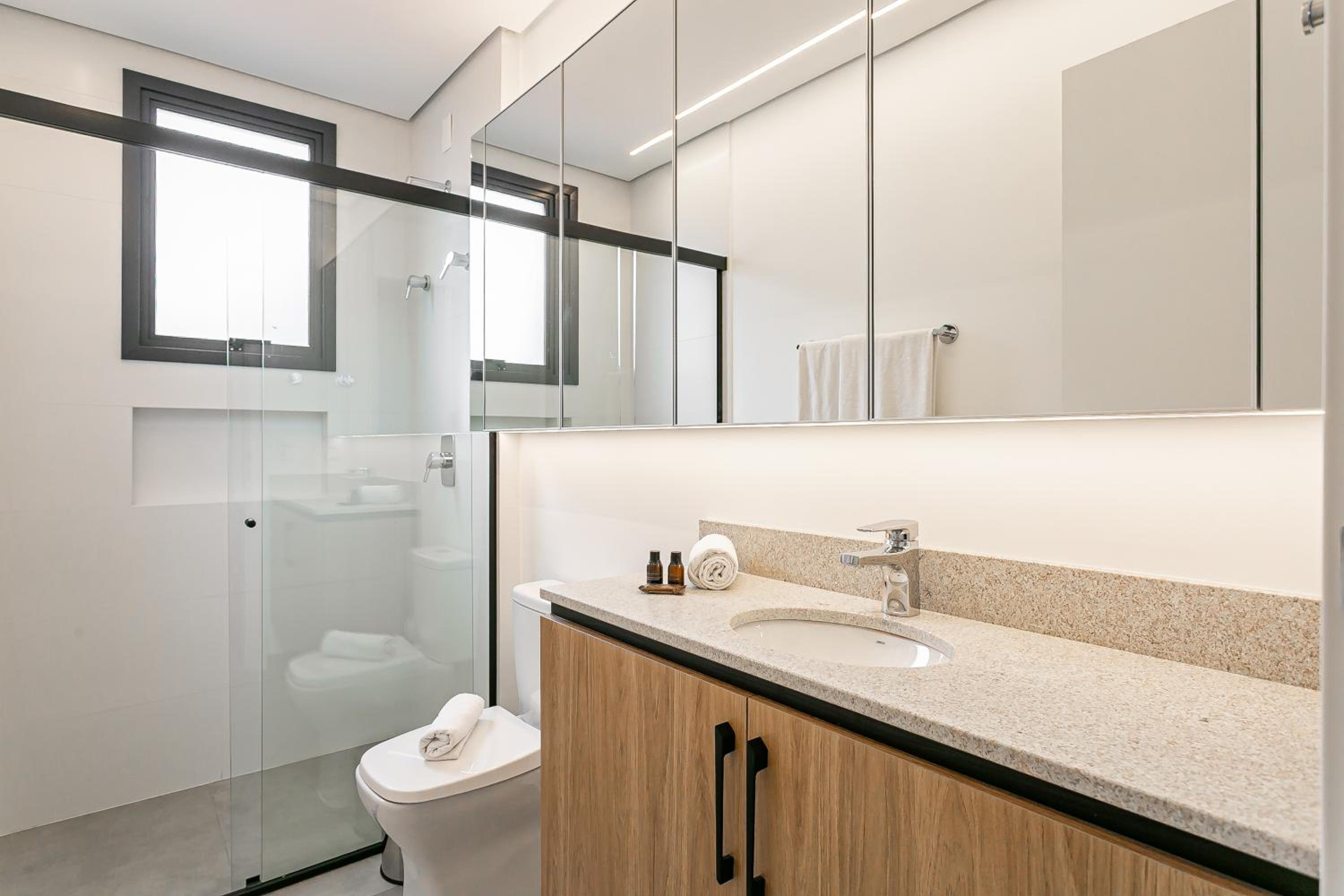 First Residencial Multifuncional by Viva - Conforto e Fácil Acesso às Melhores Praias de Floripa
