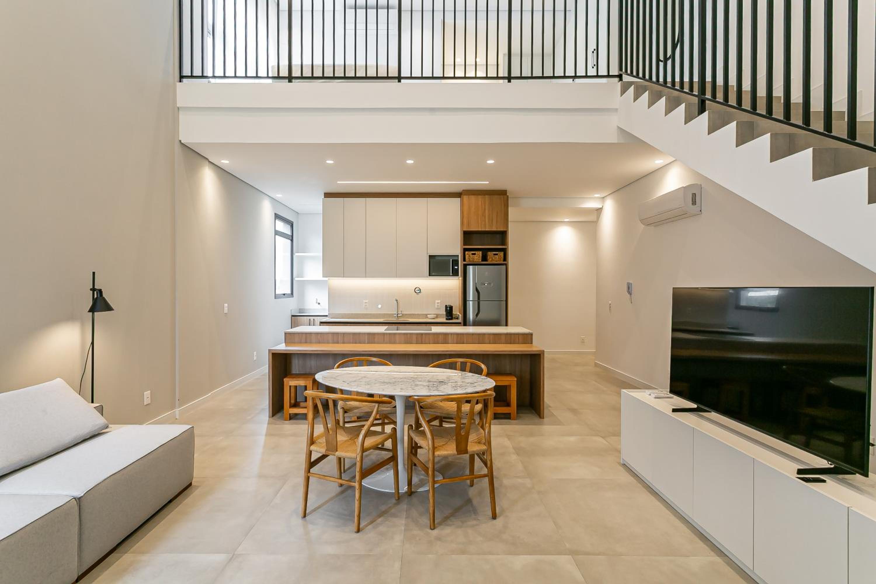 First Residencial Multifuncional by Viva - Conforto e Fácil Acesso às Melhores Praias de Floripa