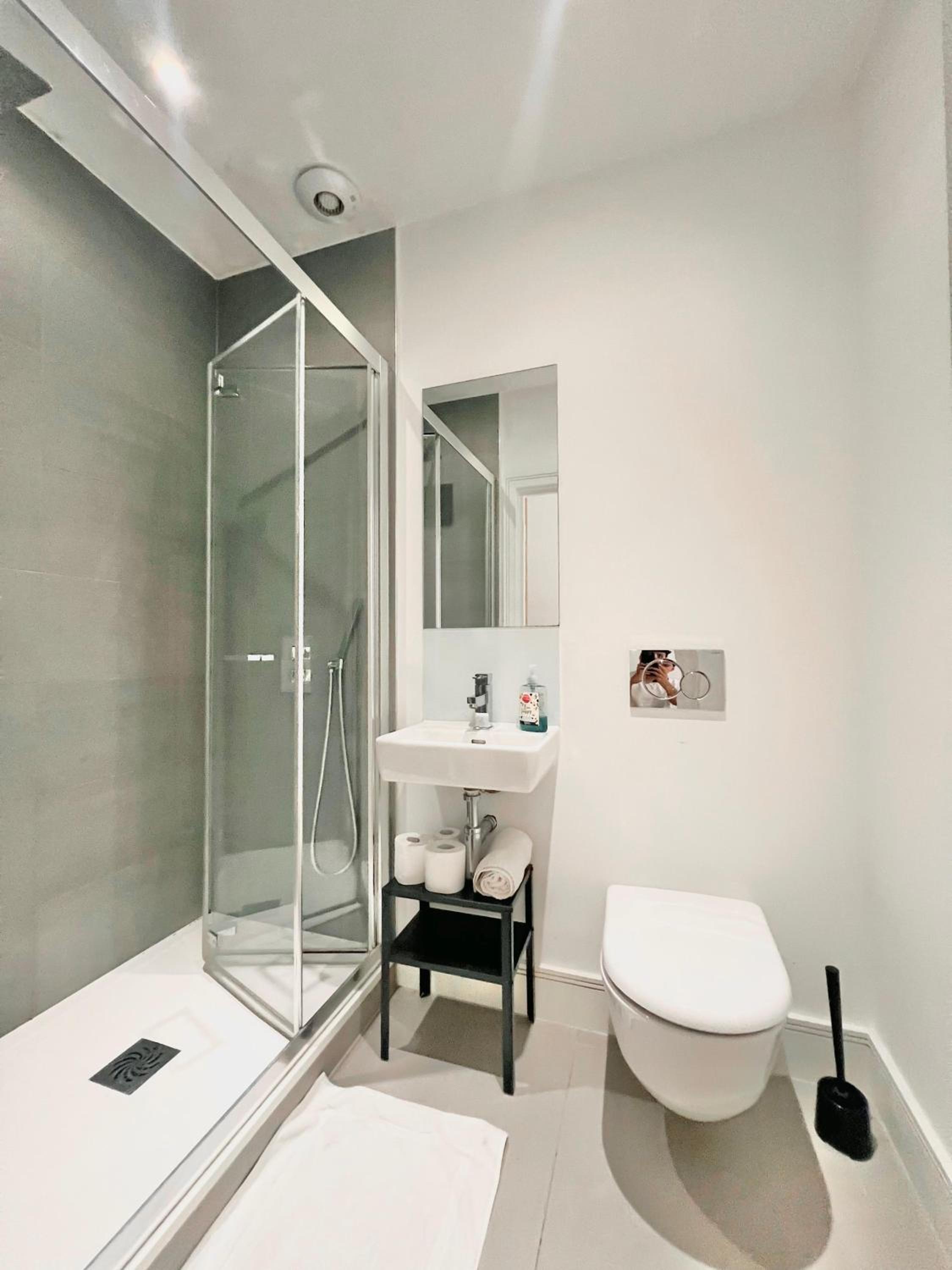 The grange penthouse F2