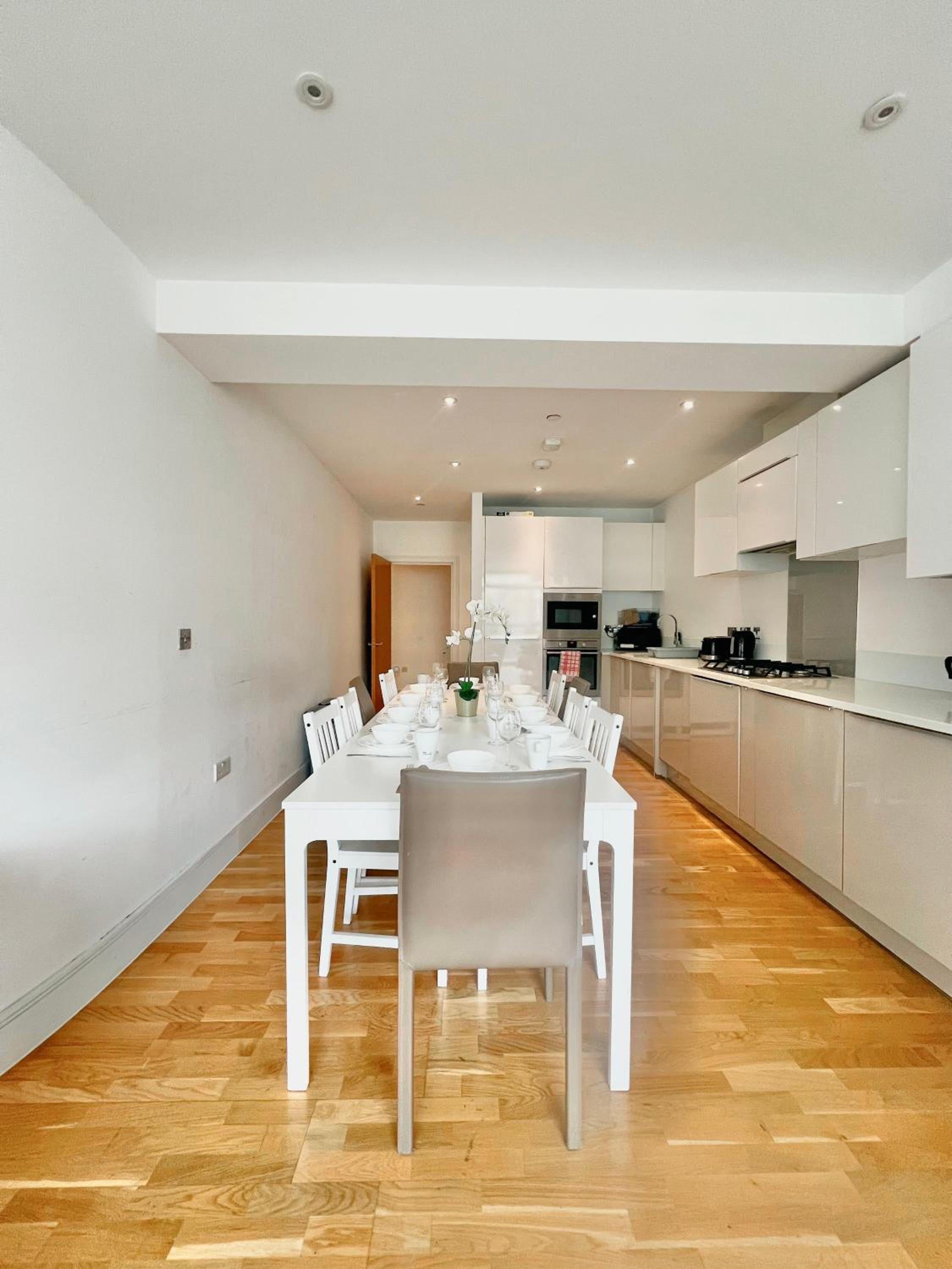 The grange penthouse F2