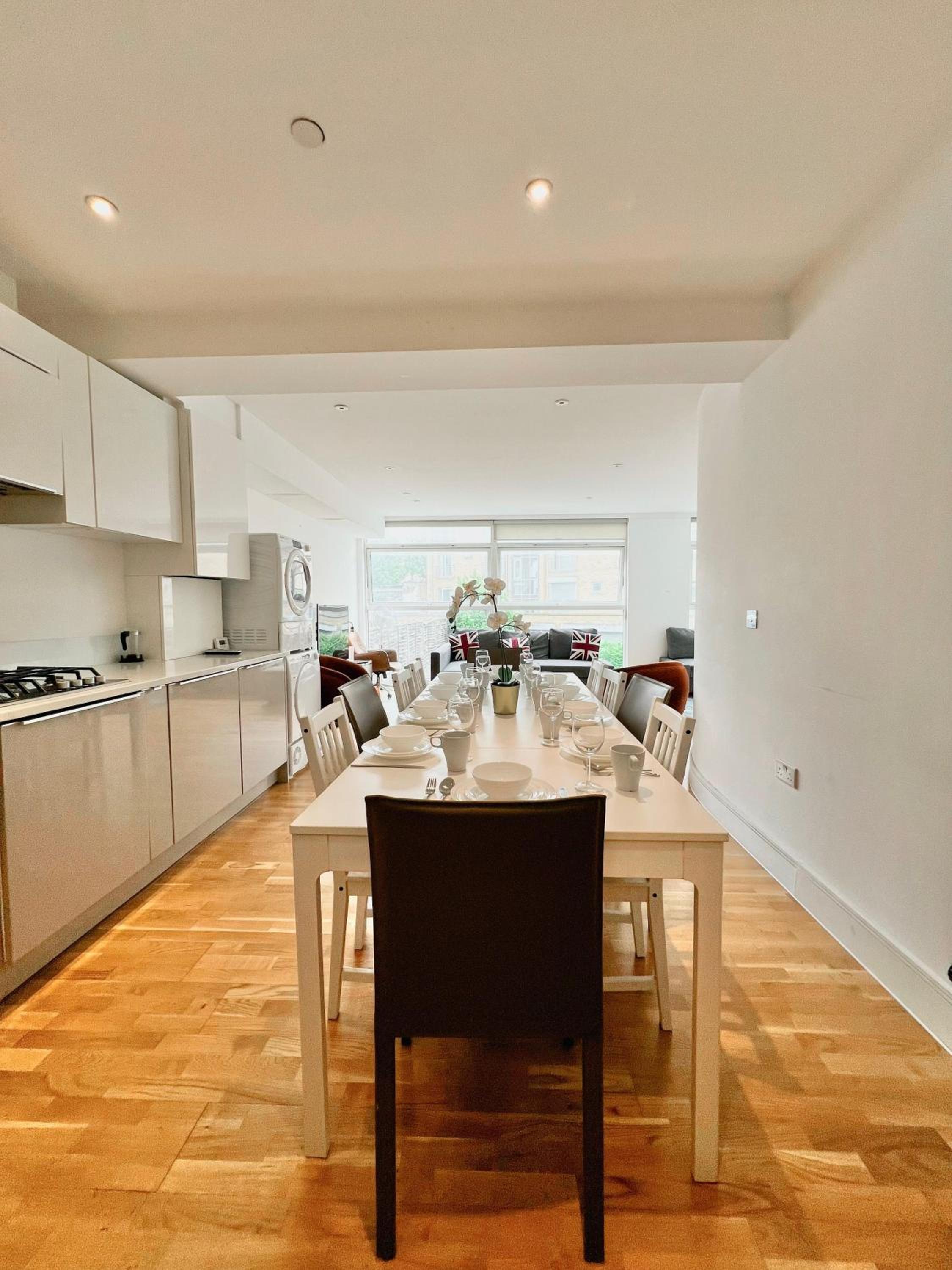 The grange penthouse F2