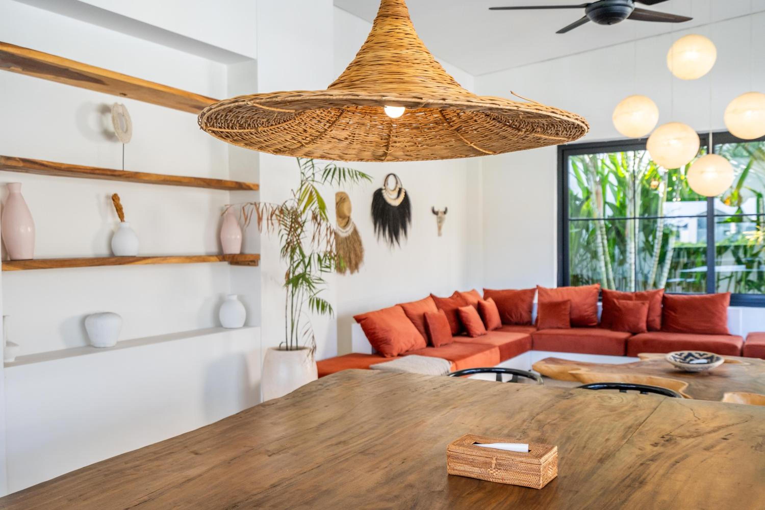 Prime Canggu Villa with stunning Rice field views