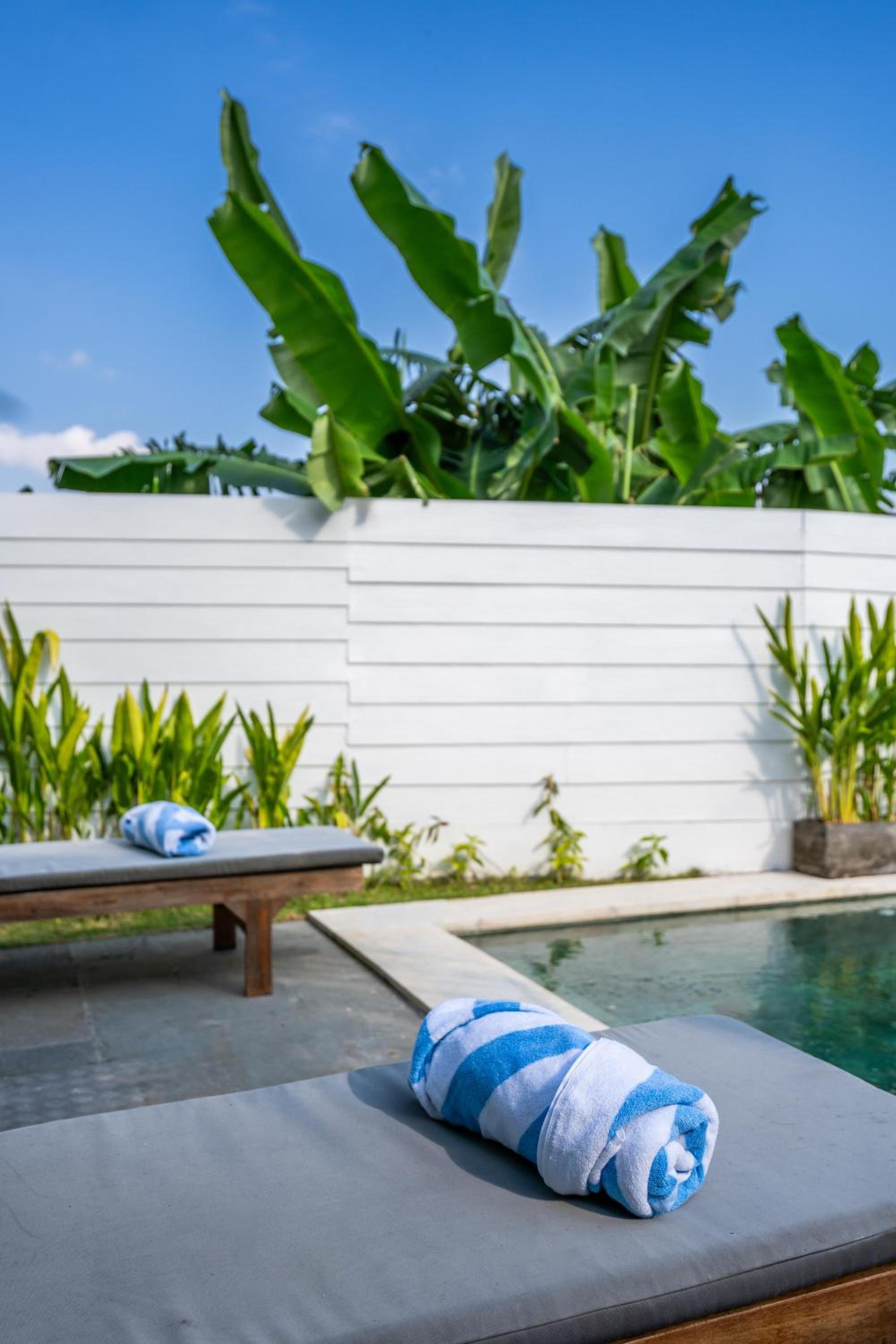 Prime Canggu Villa with stunning Rice field views