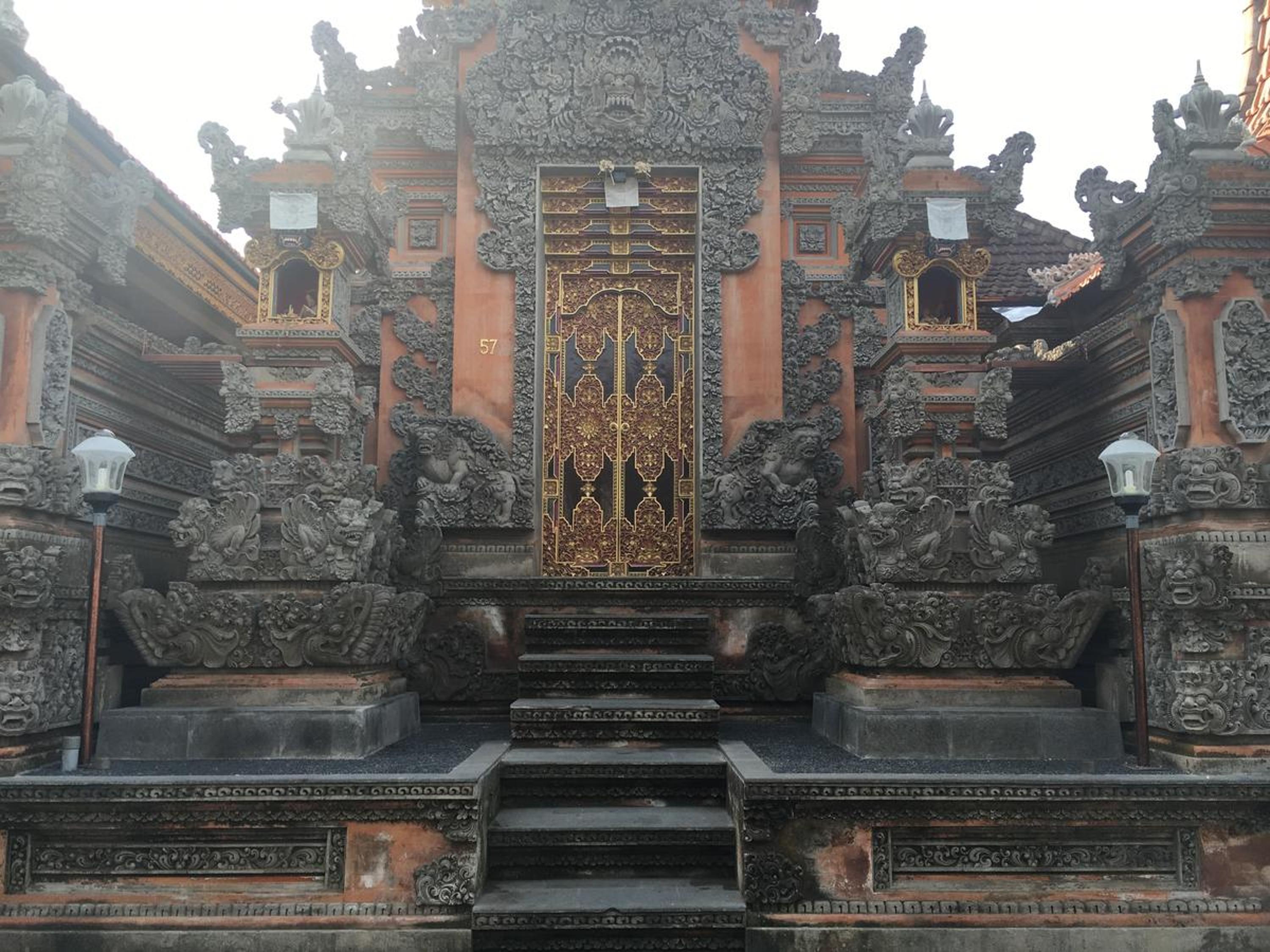 Gedong Bali Family Homestay