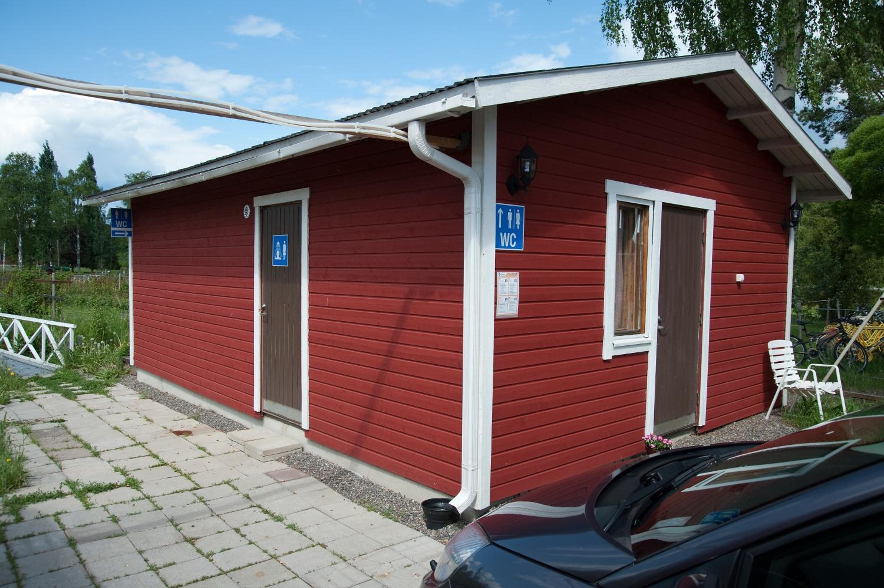 Kartano Hostel
