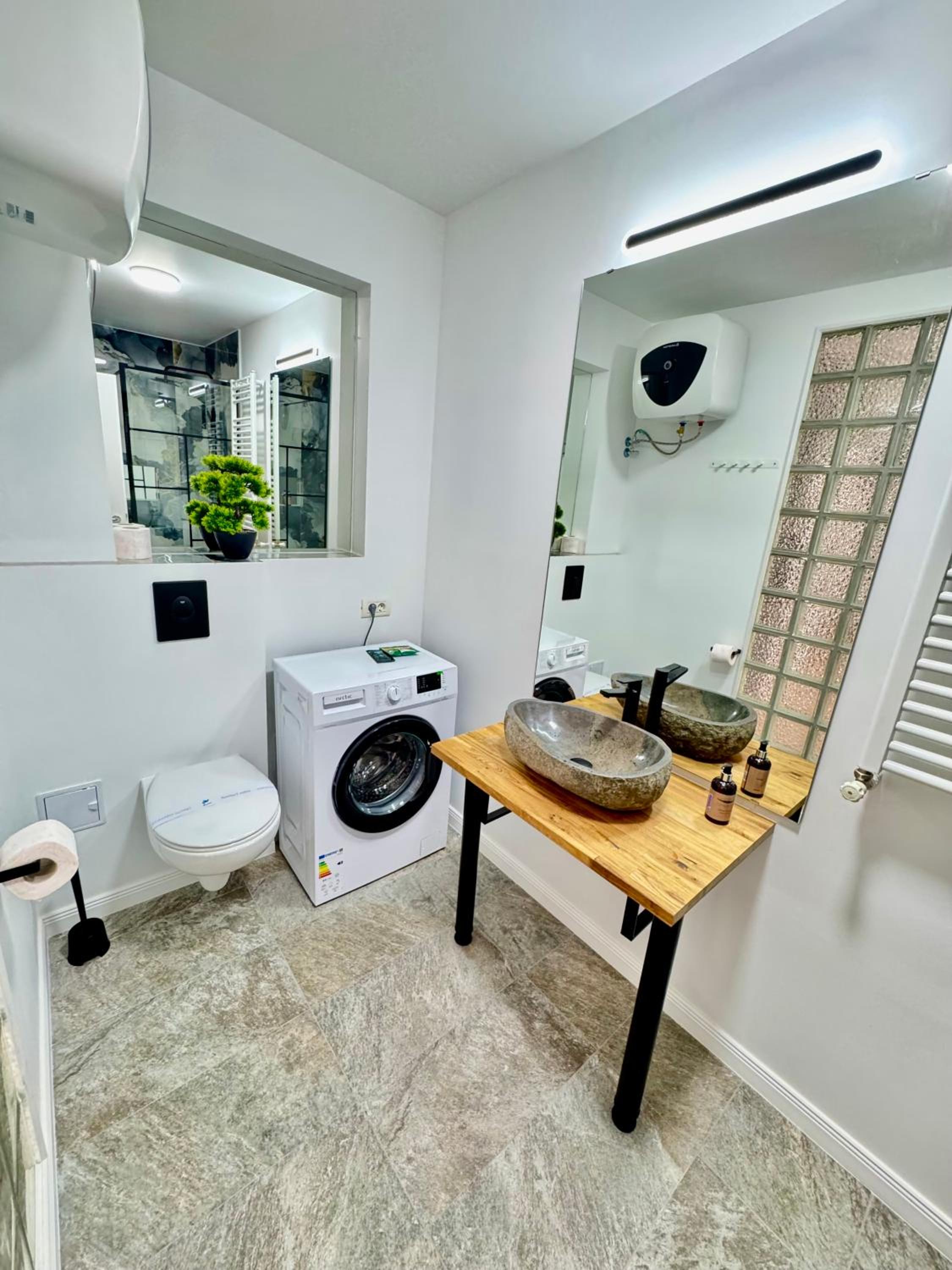 Metropole Apartments Prime Suites