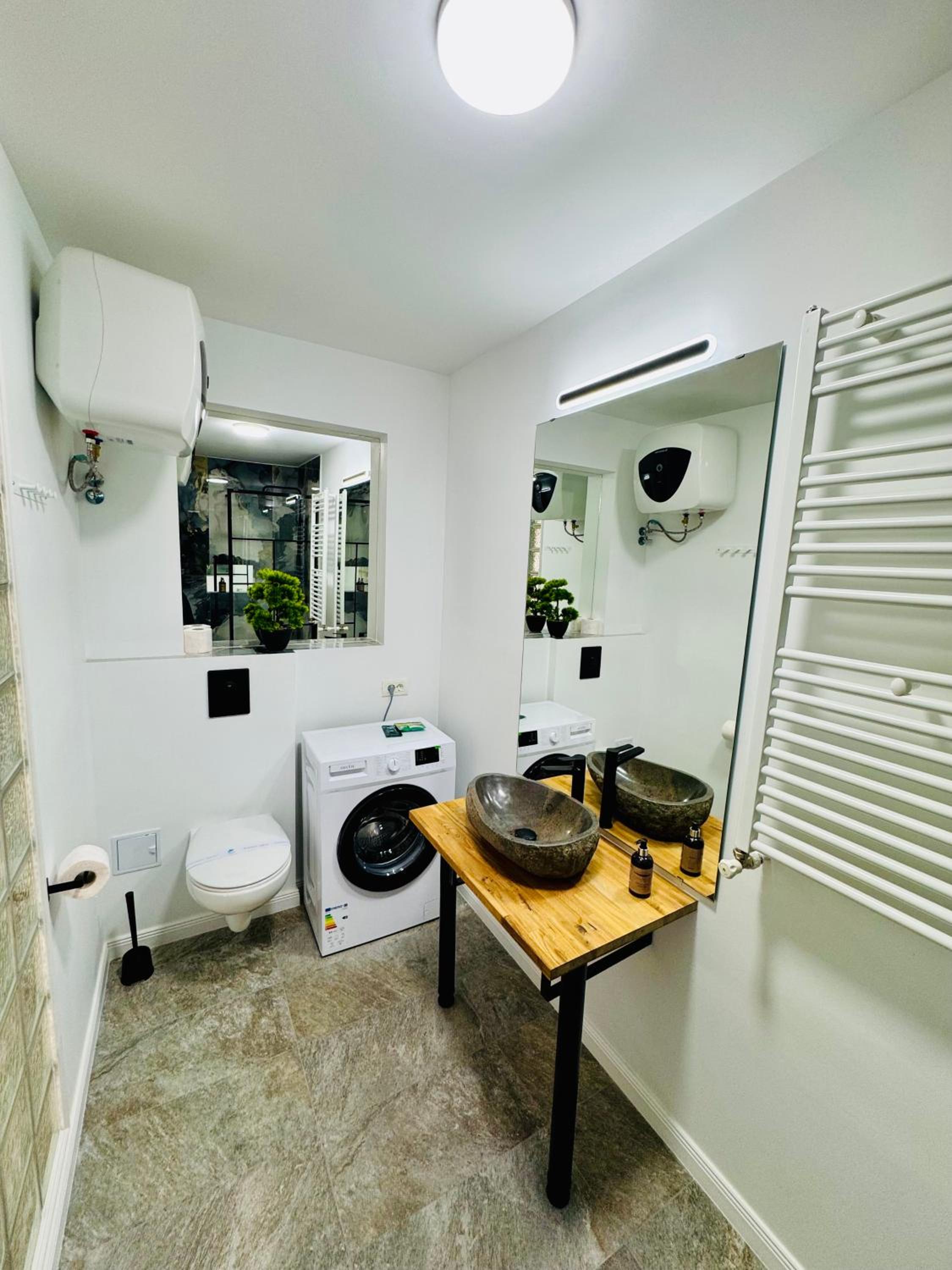 Metropole Apartments Prime Suites