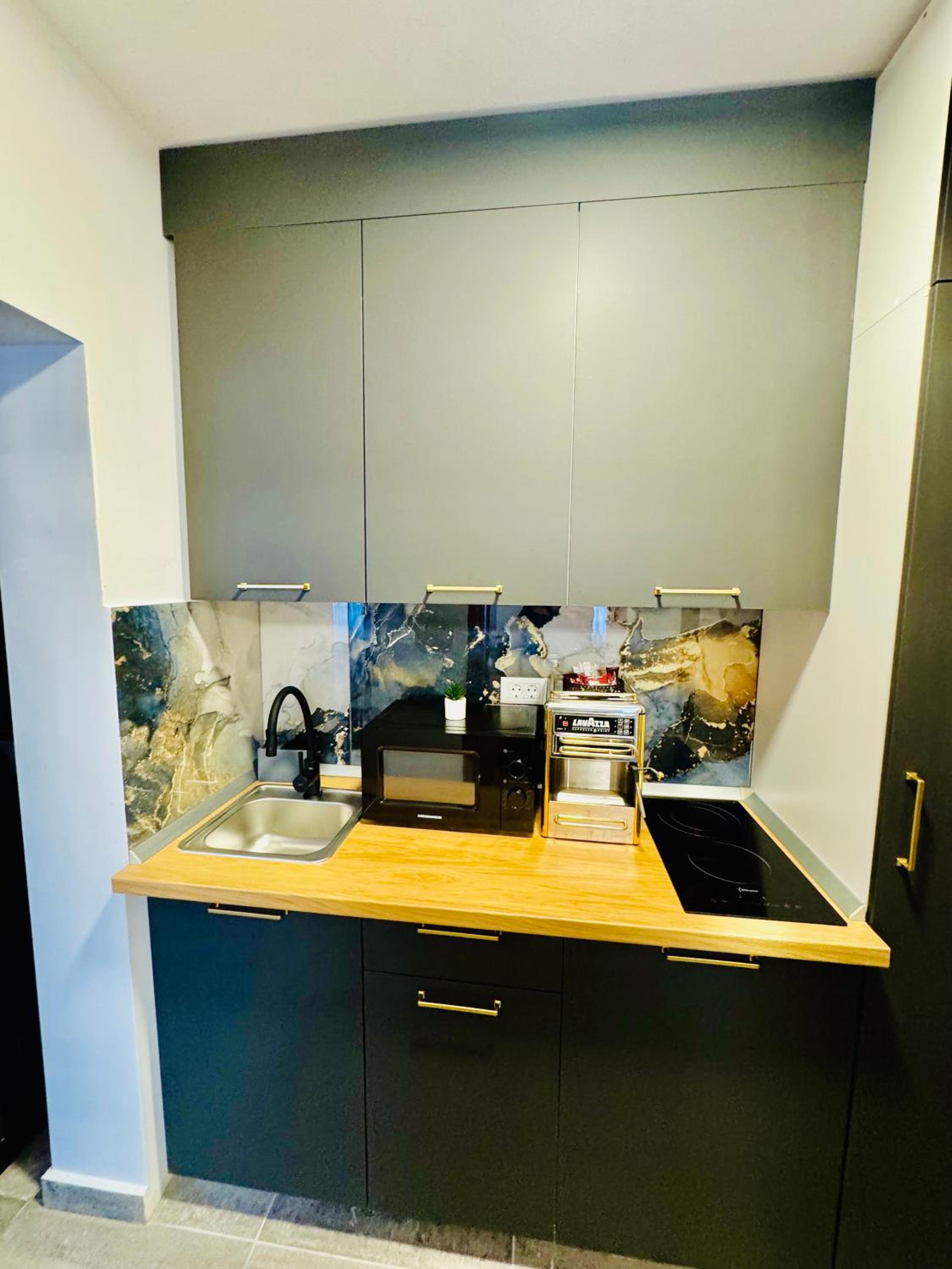 Metropole Apartments Prime Suites