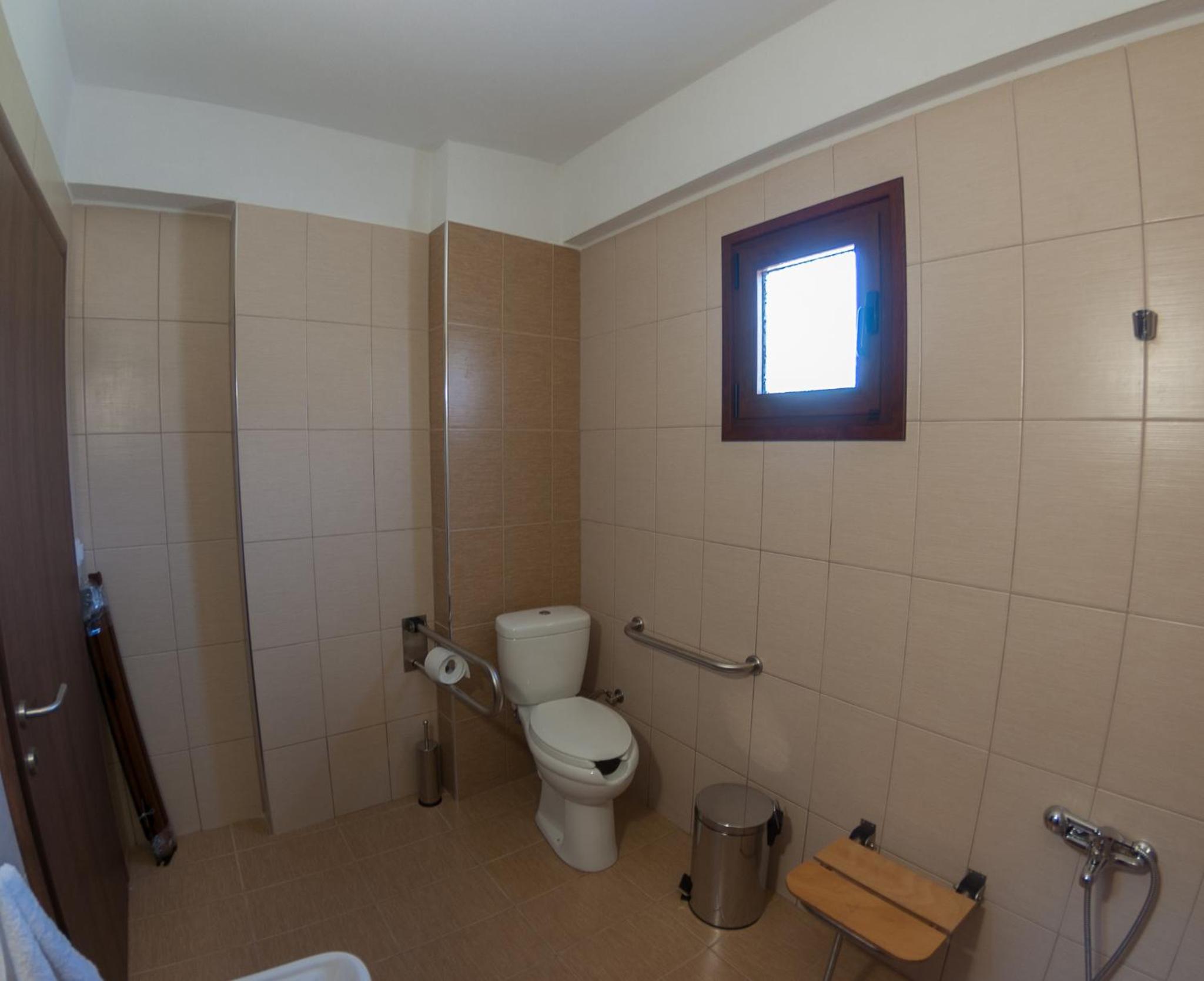 Ianthi Maisonettes