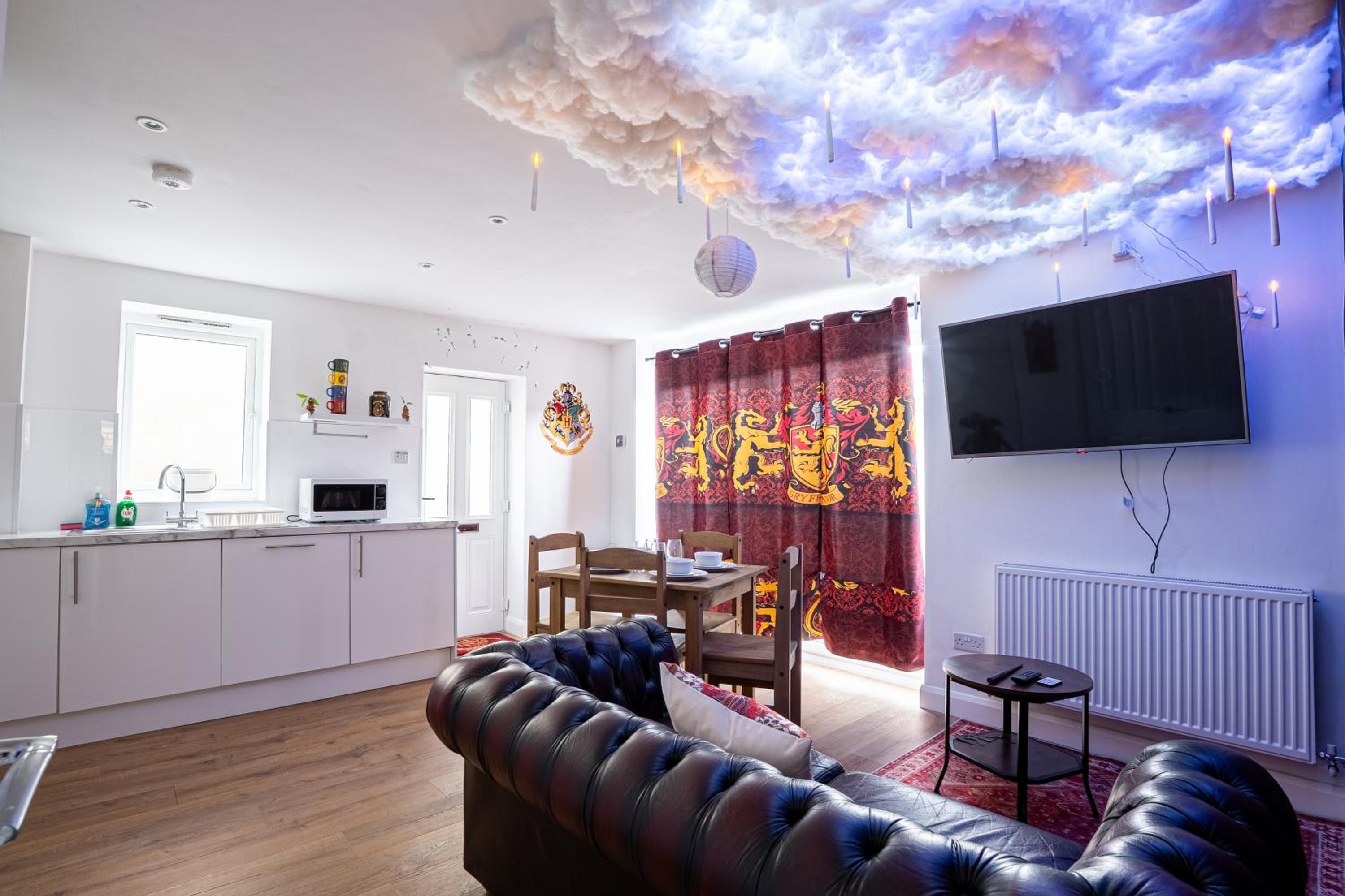 Harry Potter Themed Vacation - Sleeps 6